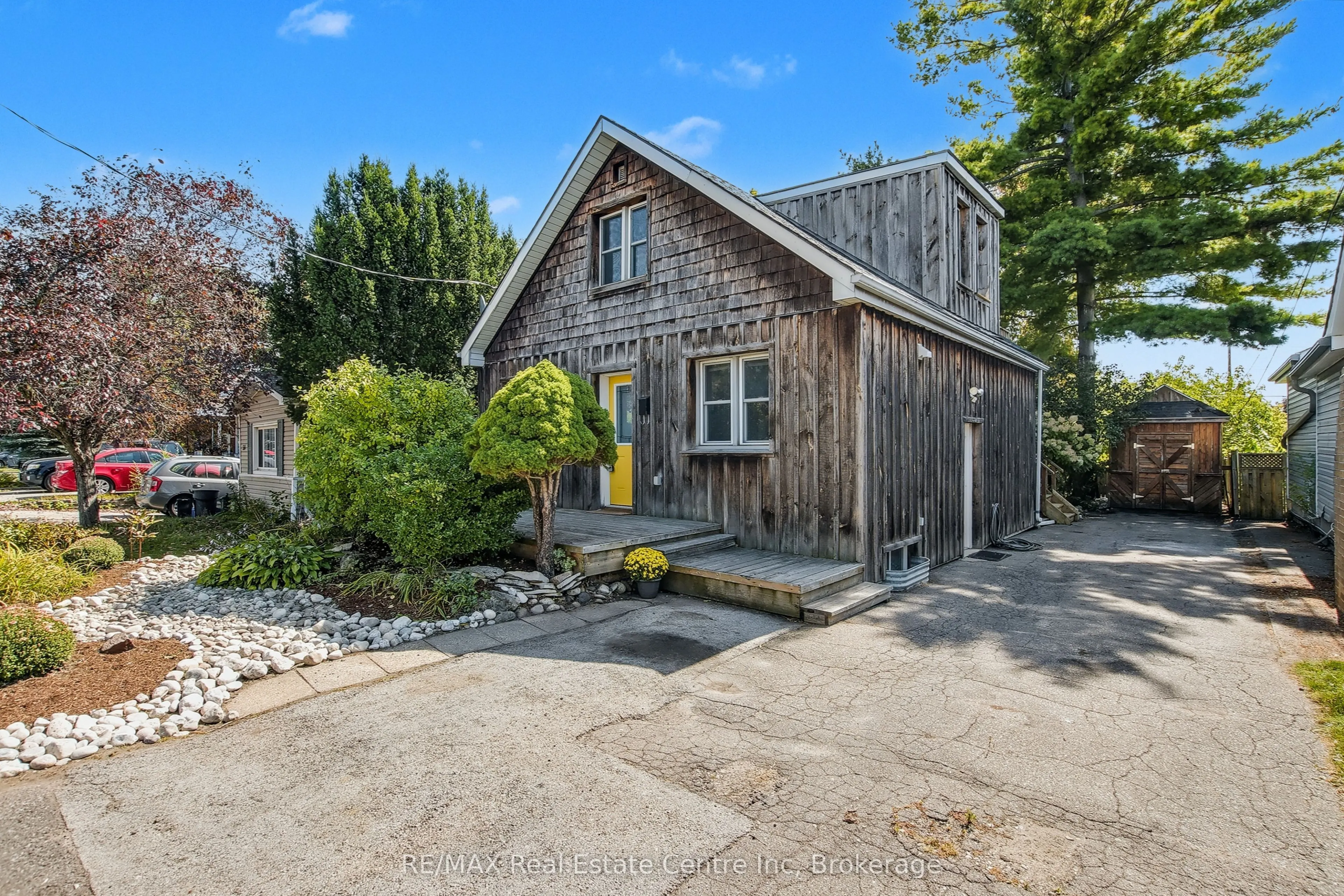52 Avenue Road
