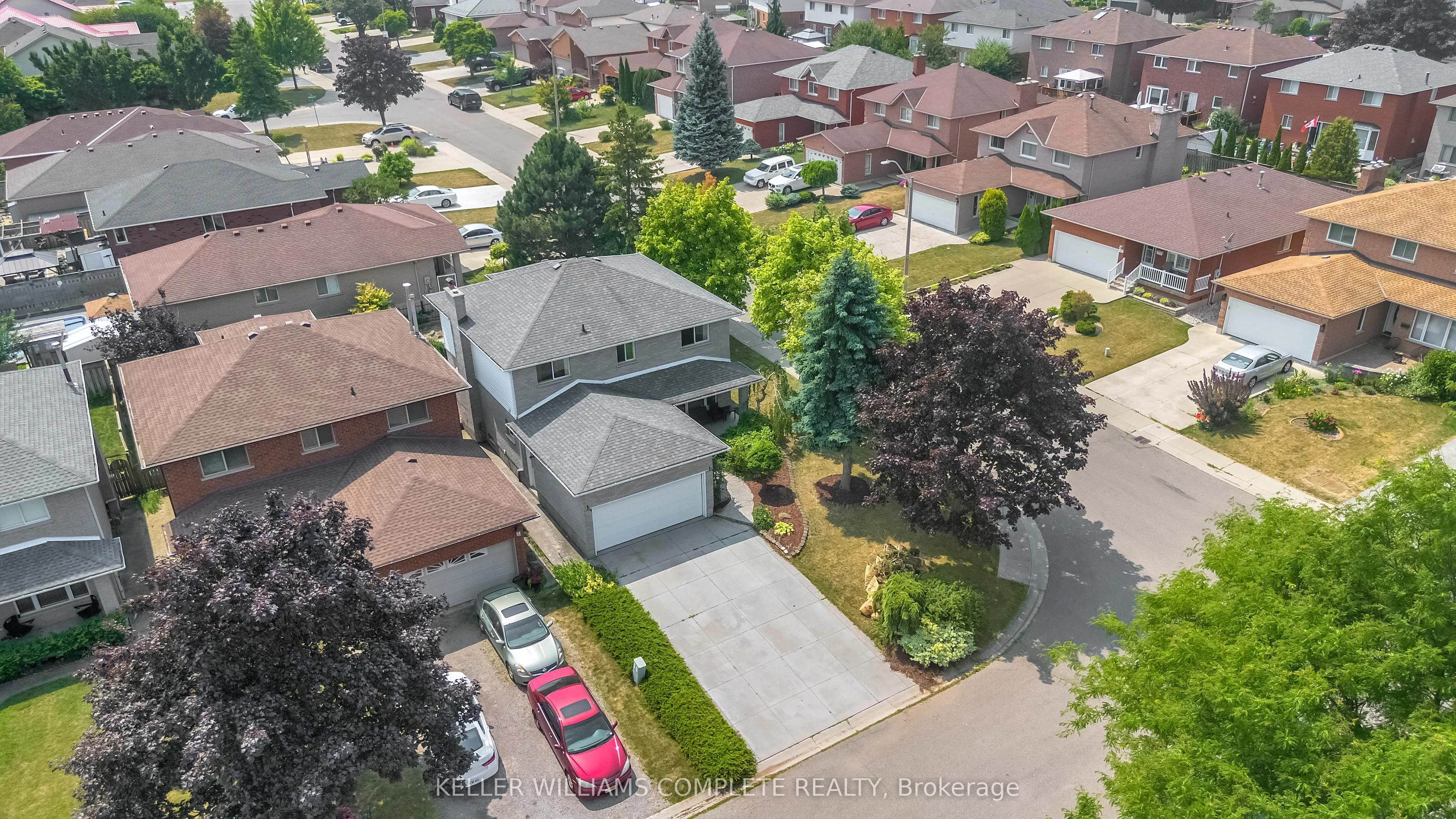 2 ROBESPIERRE Court