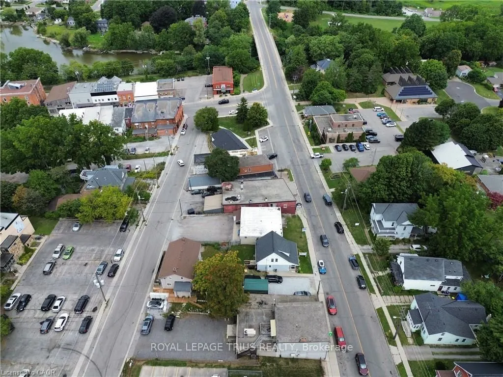 42 Main Street S