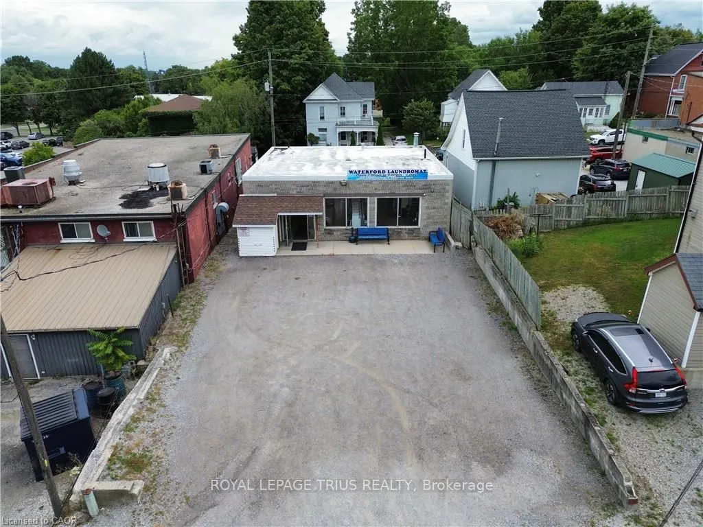 42 Main Street S