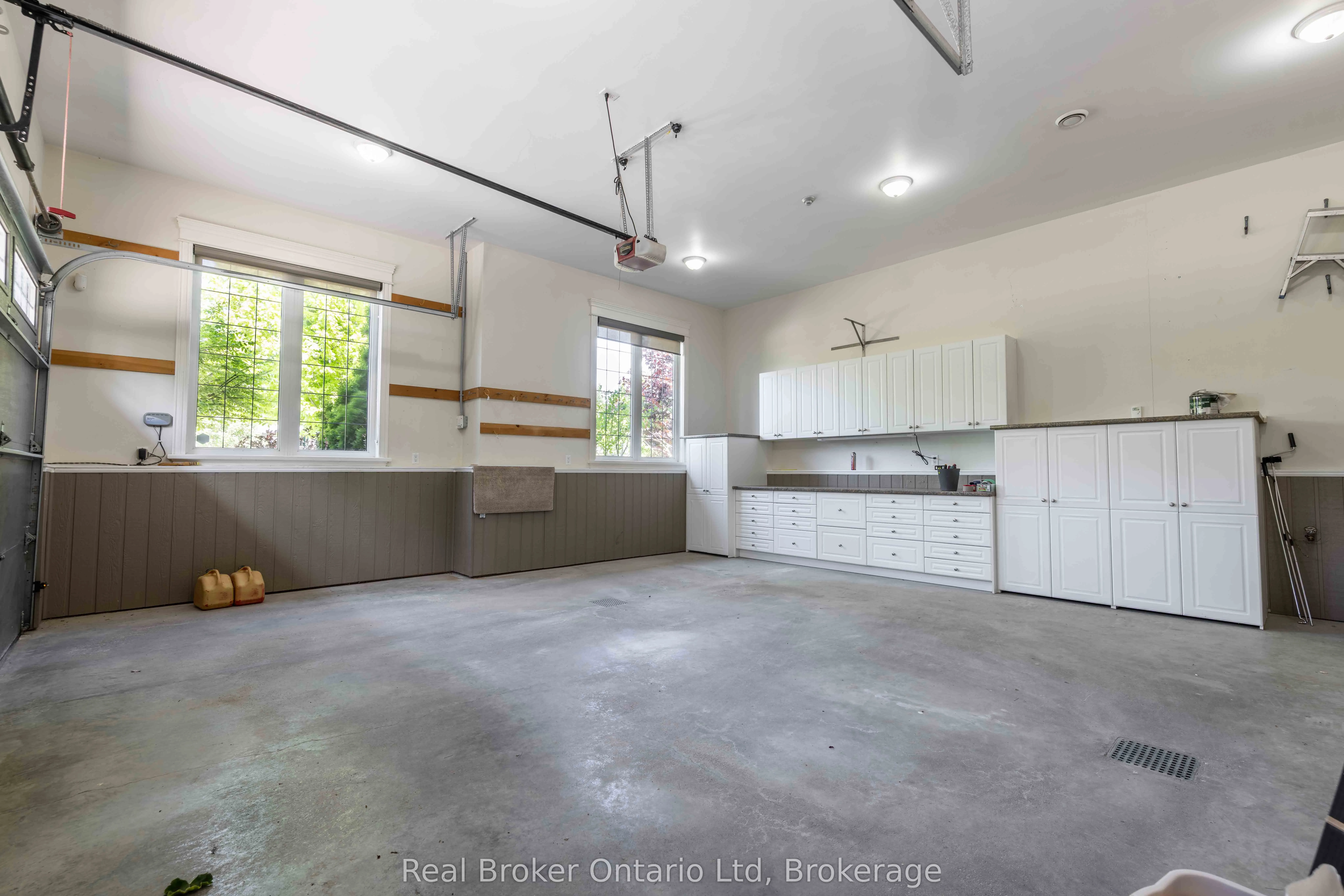 361 Balmy Beach Road