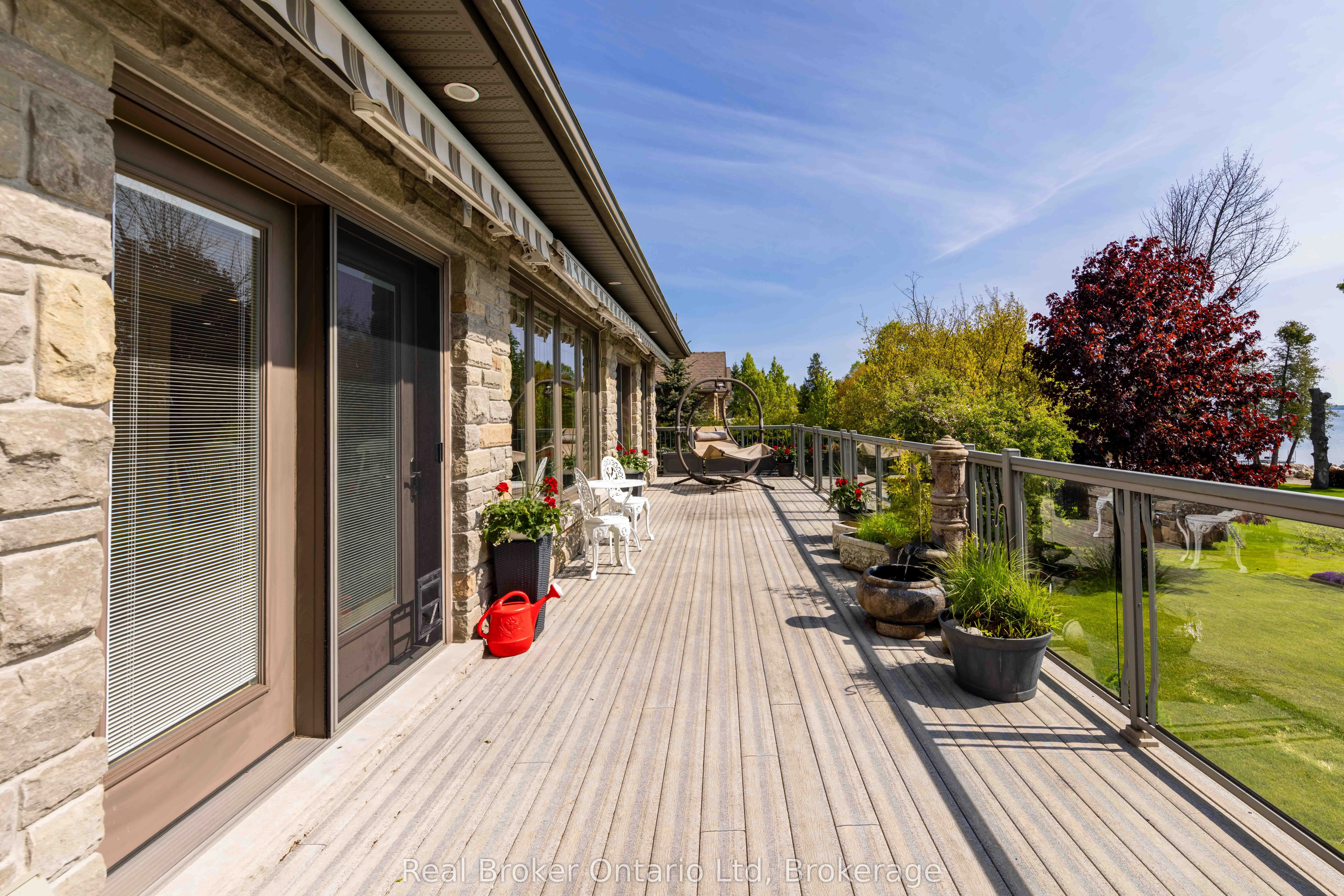 361 Balmy Beach Road
