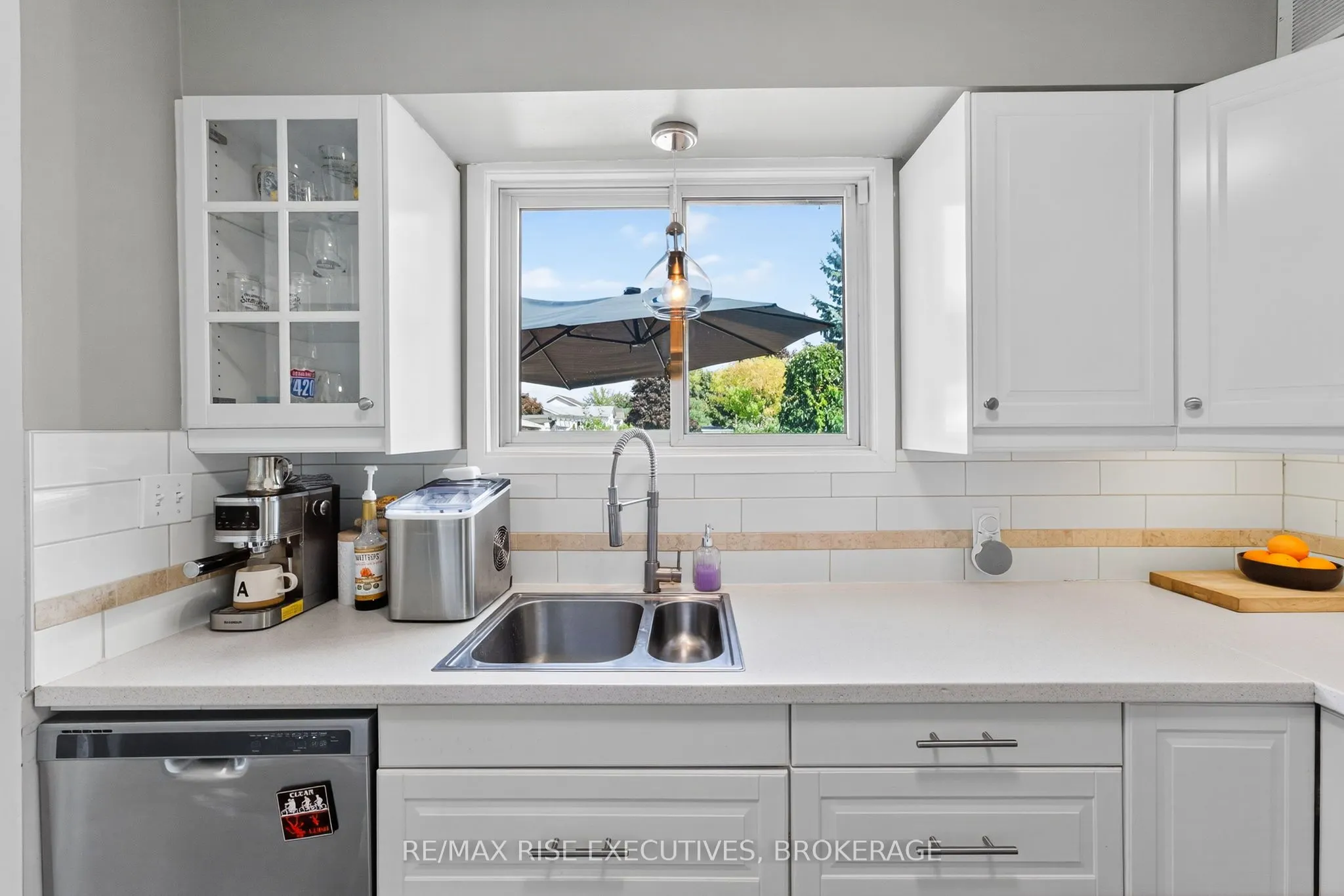 794 Littlestone Crescent