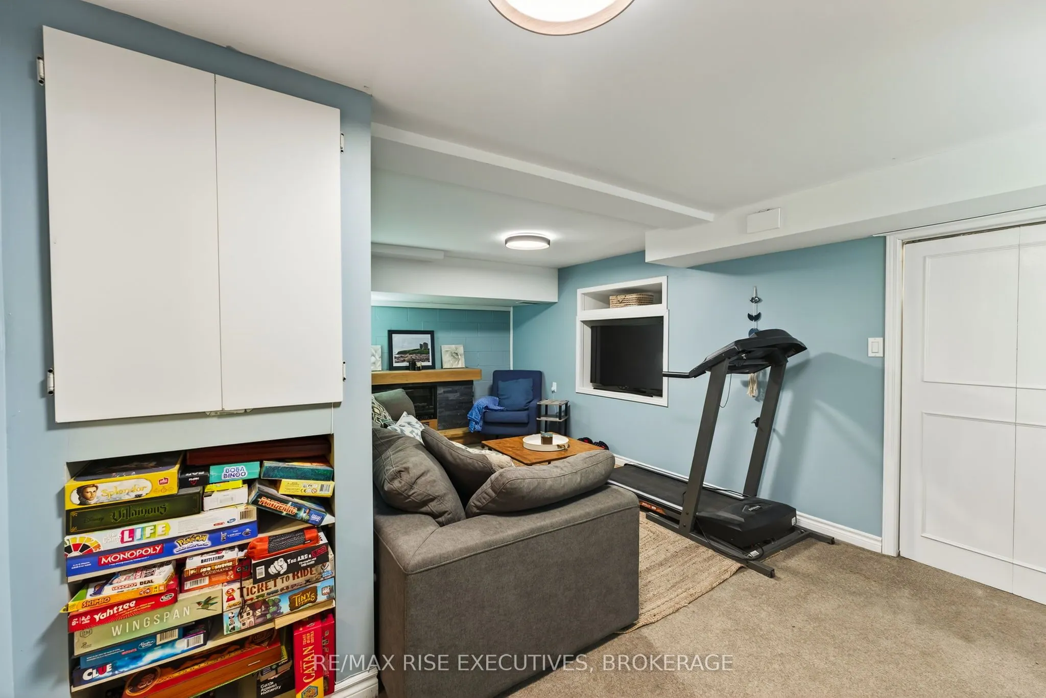 794 Littlestone Crescent