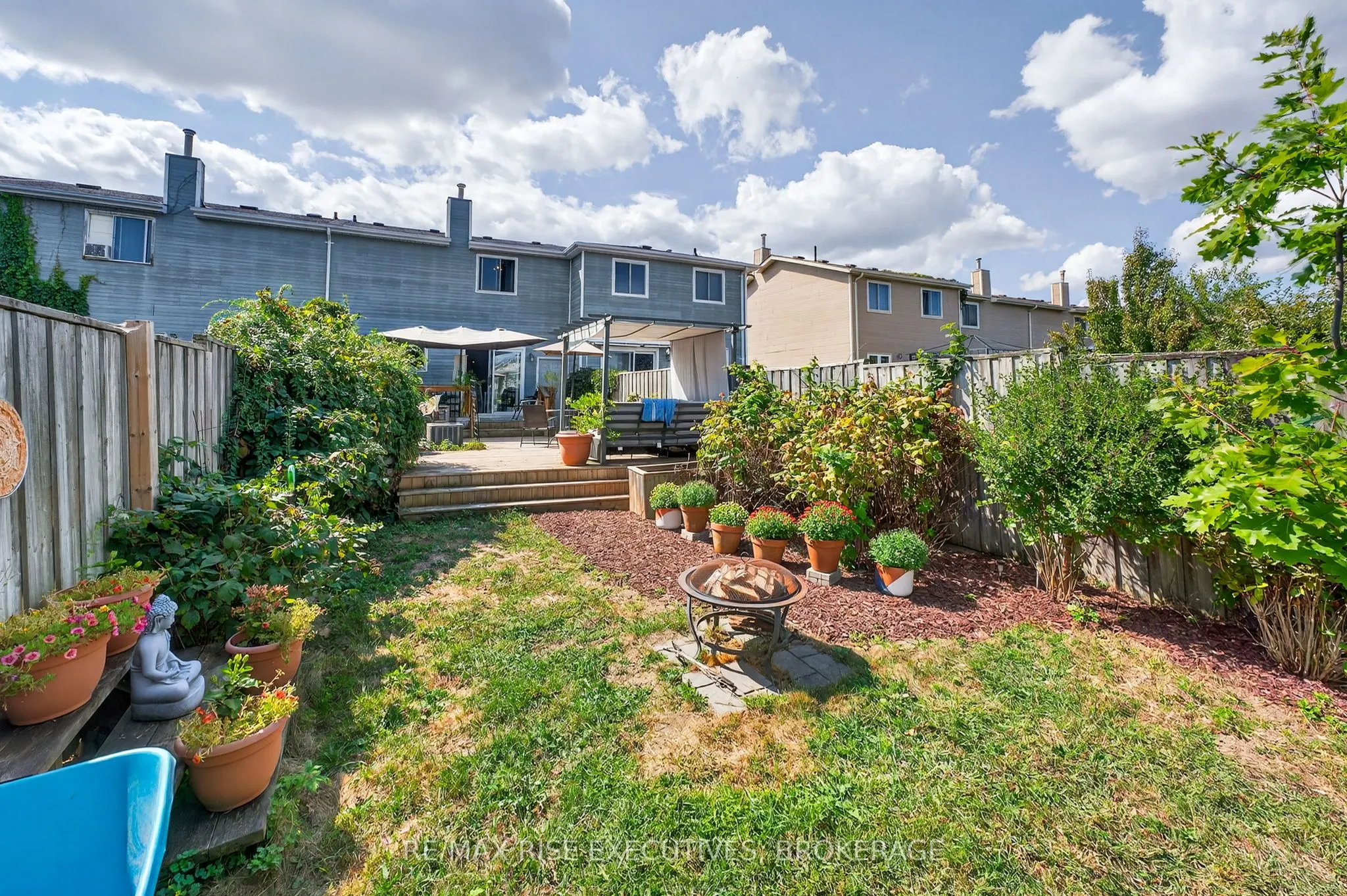 794 Littlestone Crescent