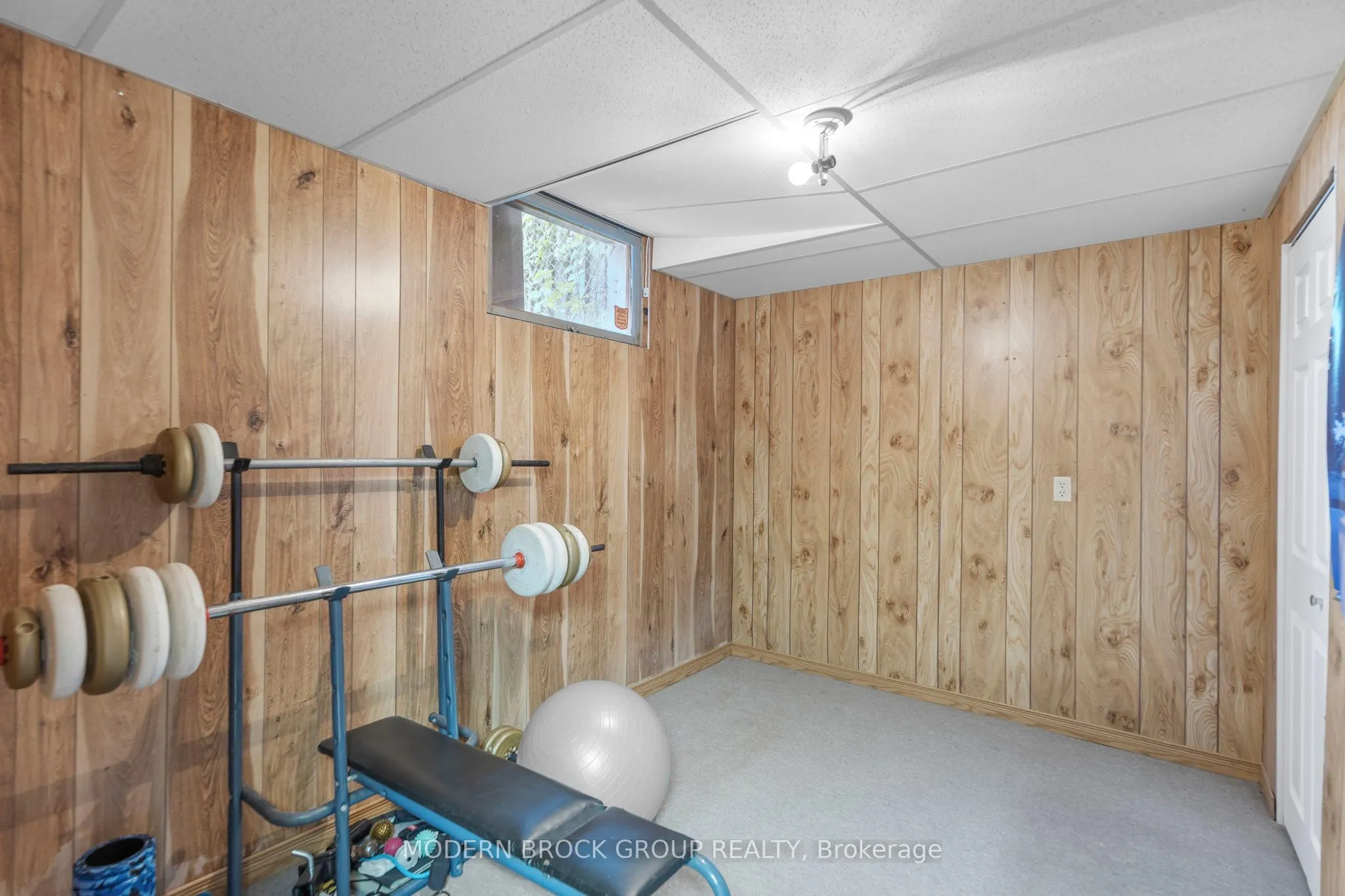 802 Cunningham Crescent
