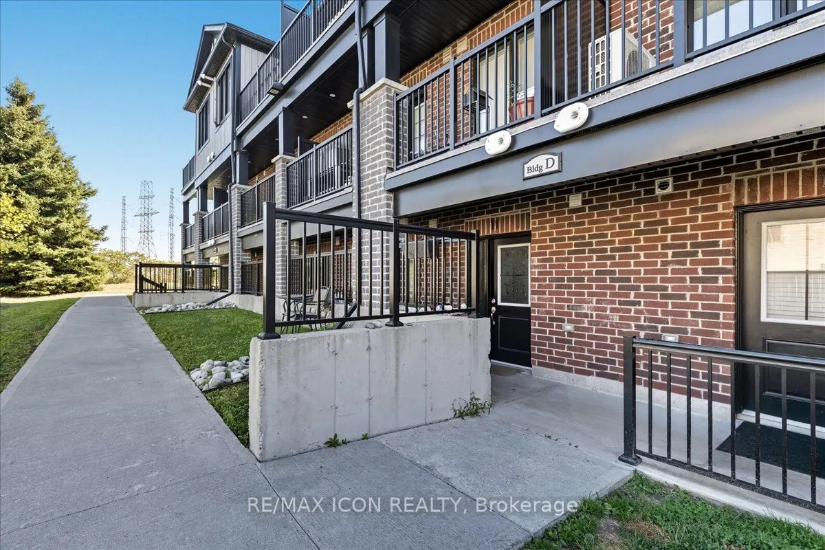 160 Rochefort Street, #D11