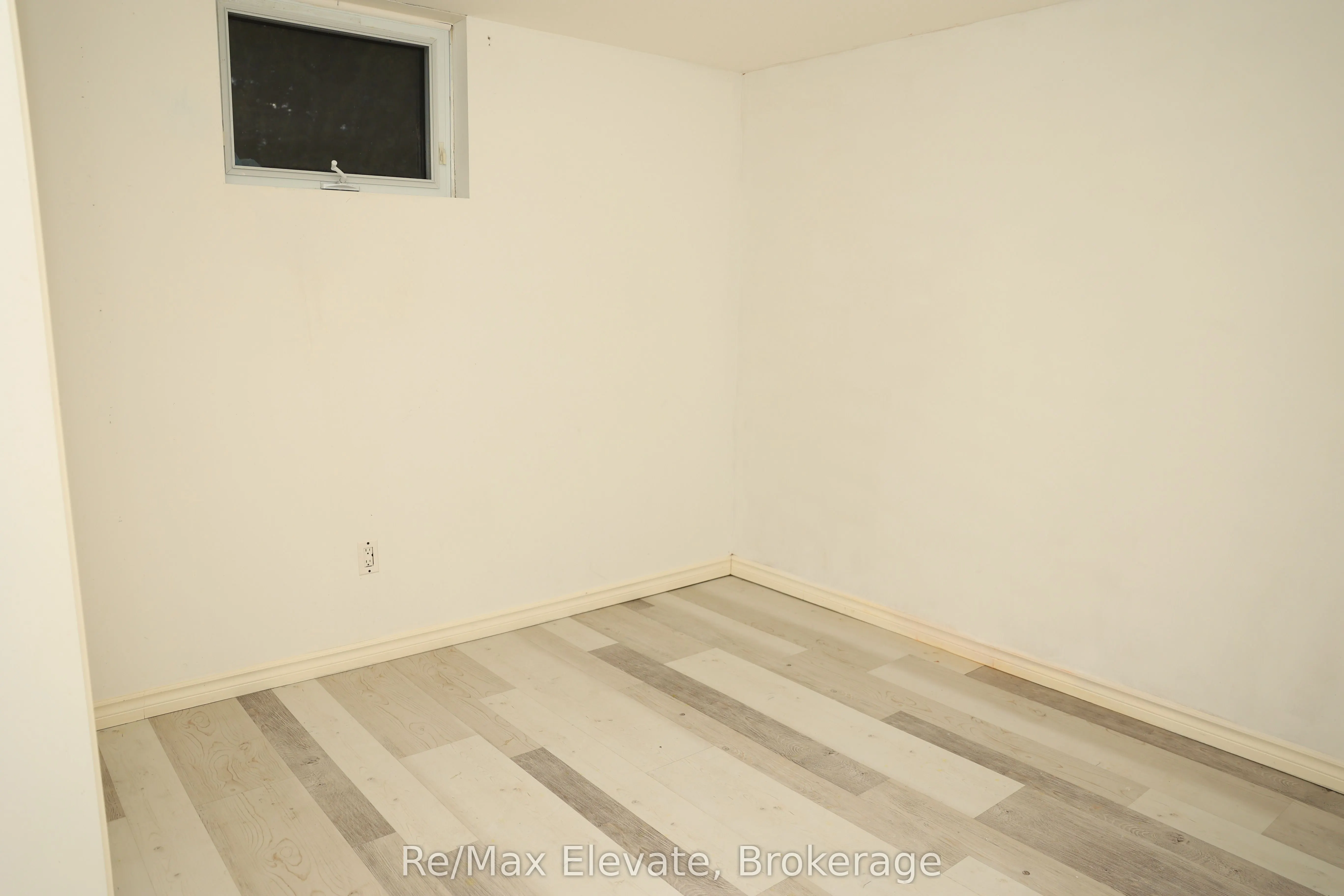 711 Otonabee Drive