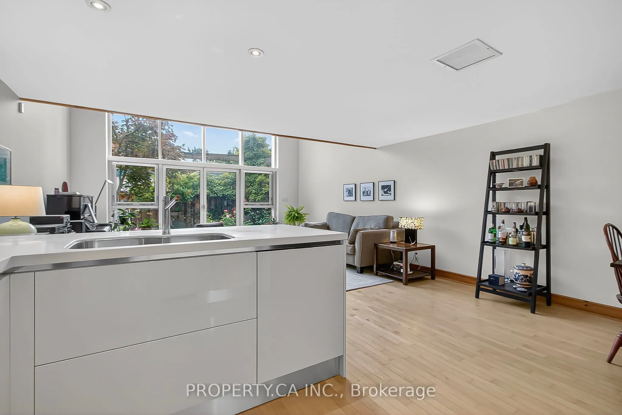5 Father David Bauer Drive, #110