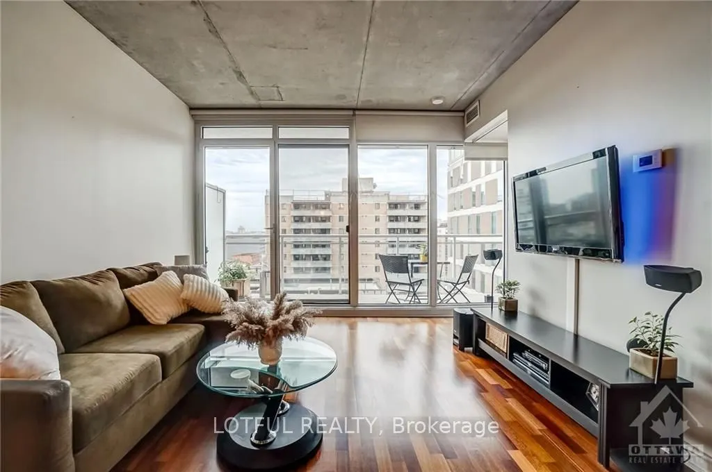 324 LAURIER AVE Street W, #1002