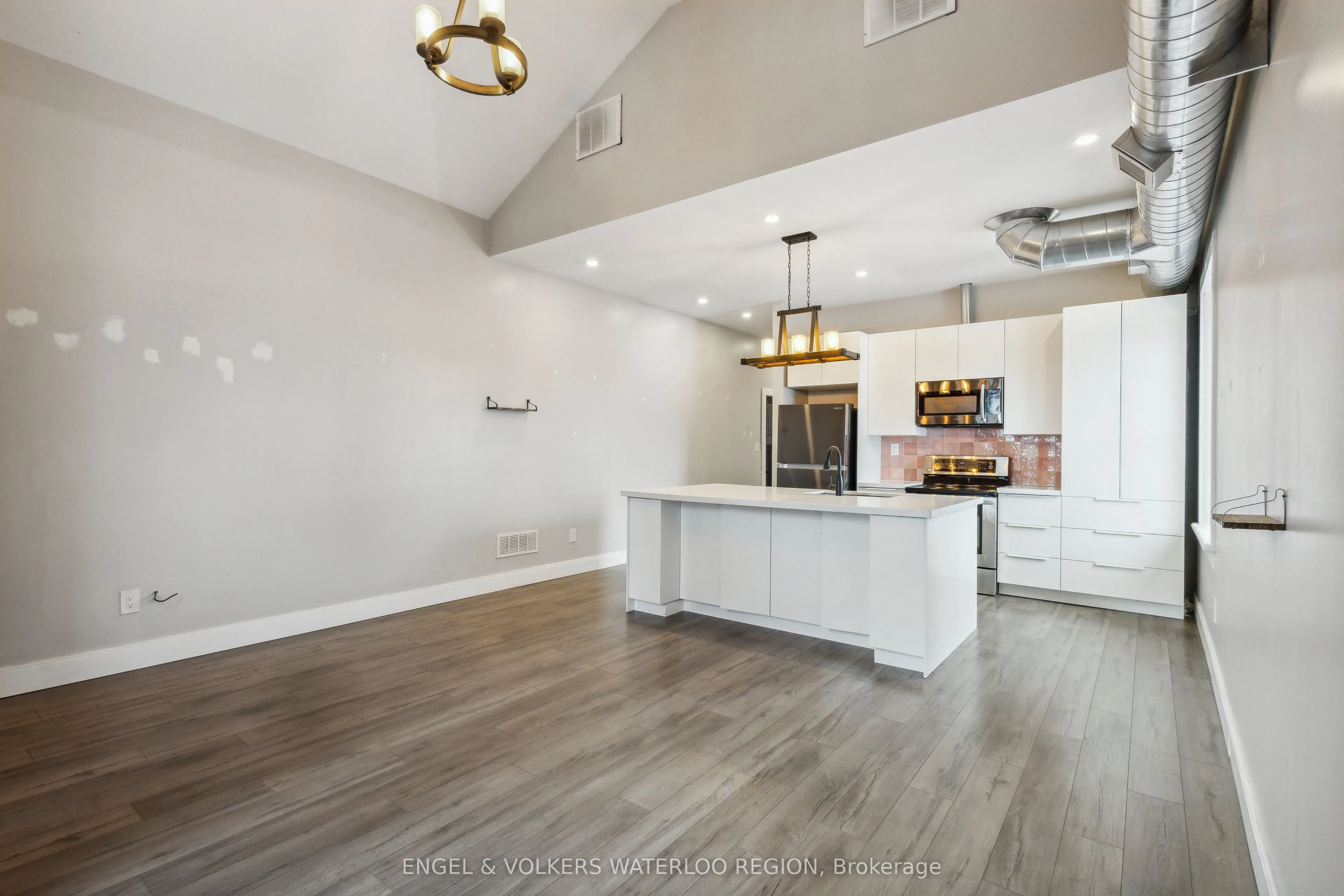 16 Ramore Street, #Unit #3
