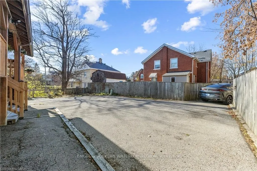 16 Ramore Street, #Unit #3