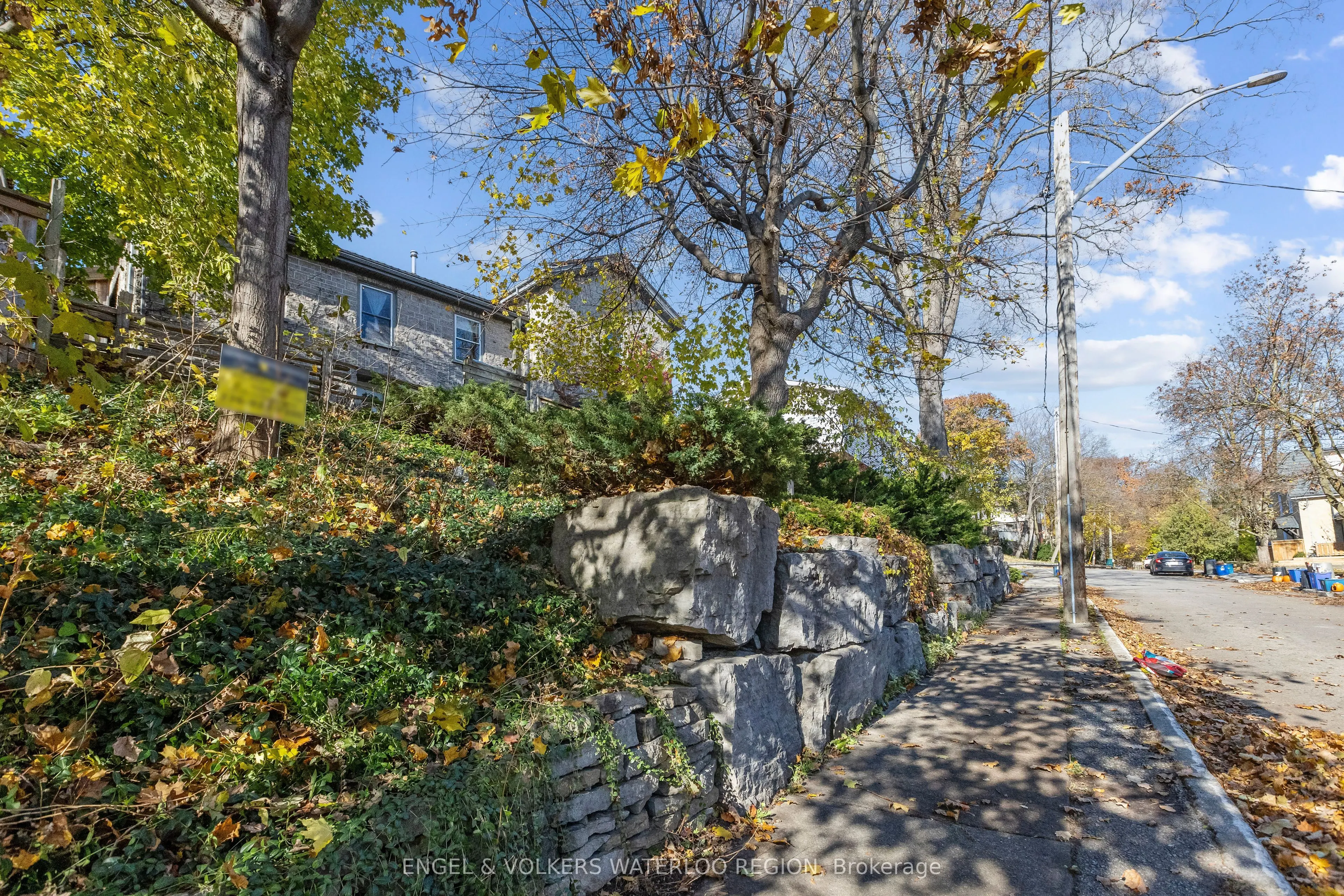 16 Ramore Street, #Unit #3