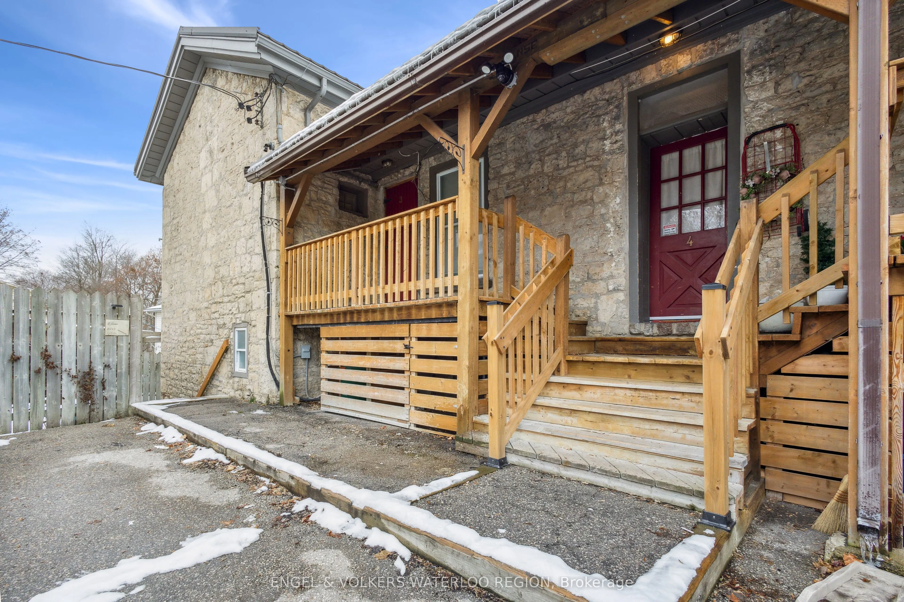 16 Ramore Street, #Unit #3