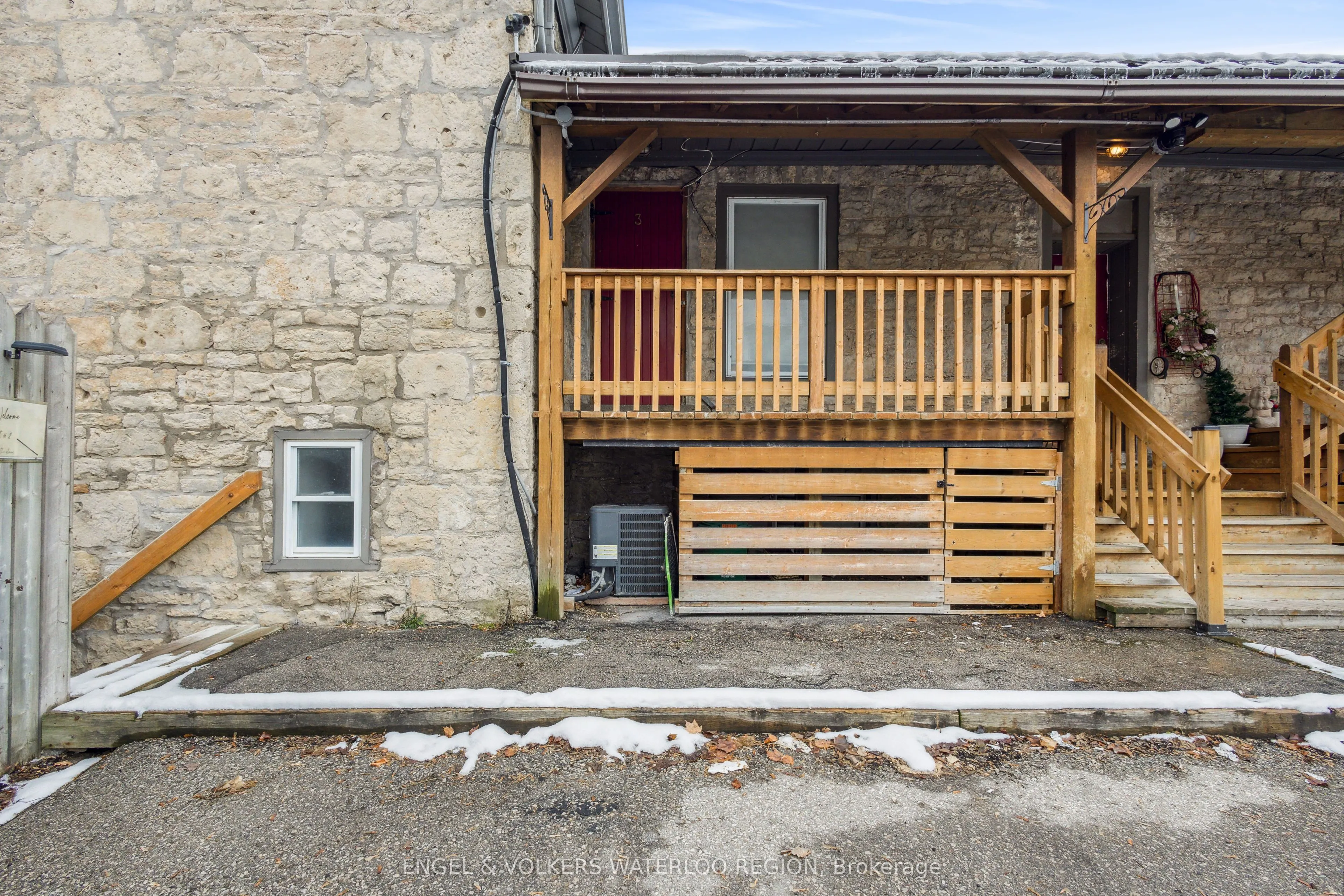 16 Ramore Street, #Unit #3