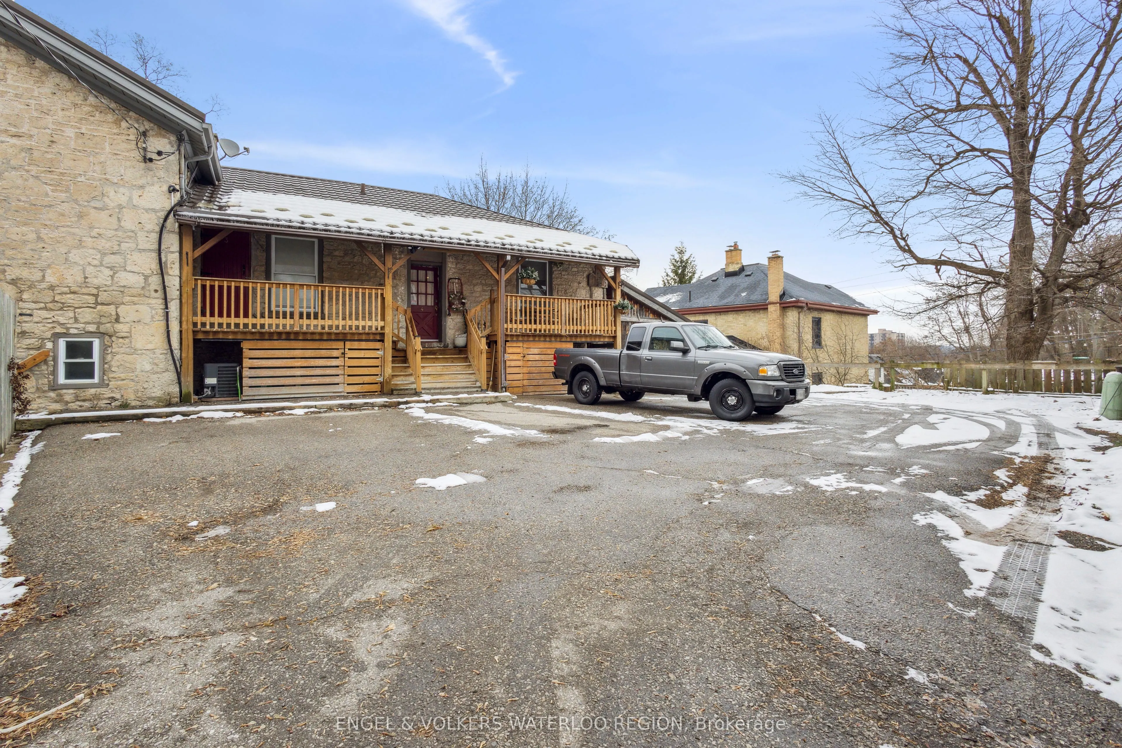 16 Ramore Street, #Unit #3