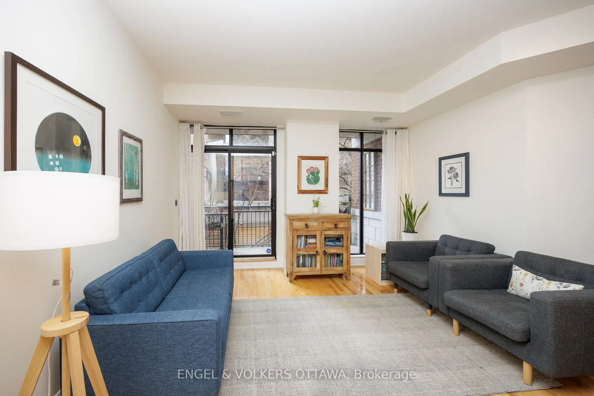 375 Lisgar Street, #203