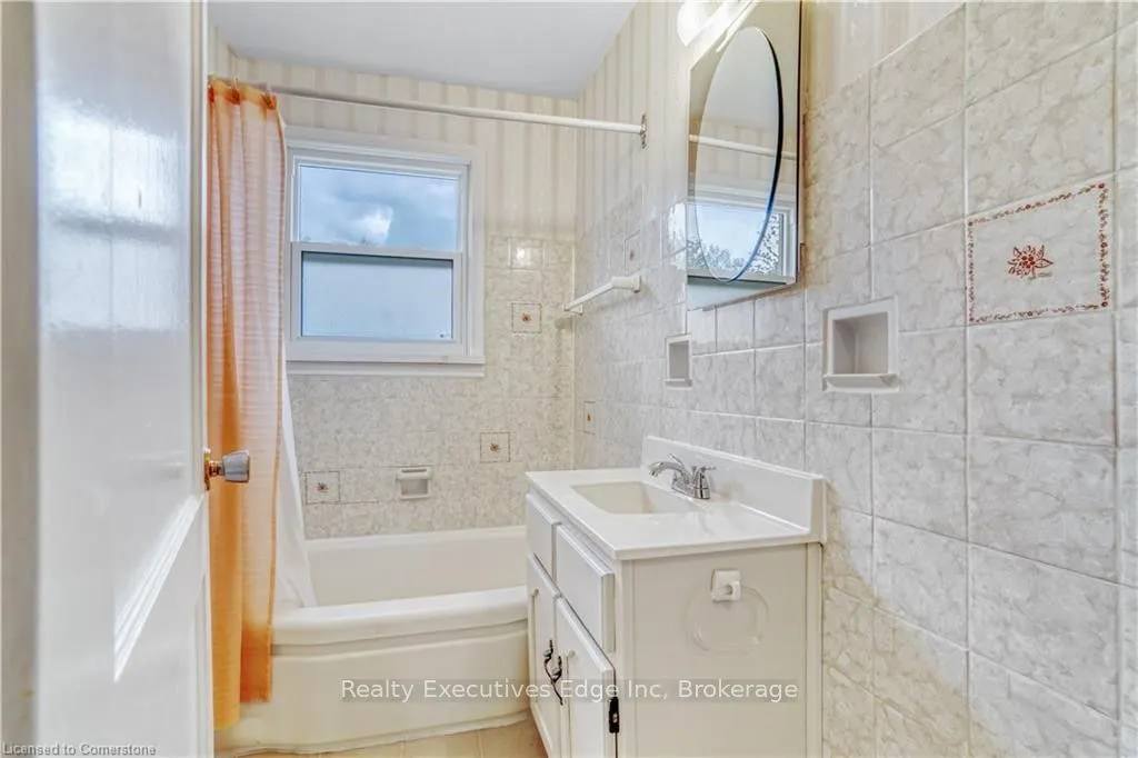 262 Grange Road, #Main