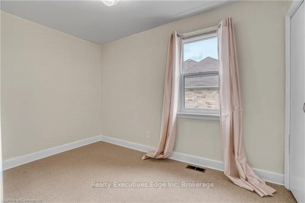 262 Grange Road, #Main