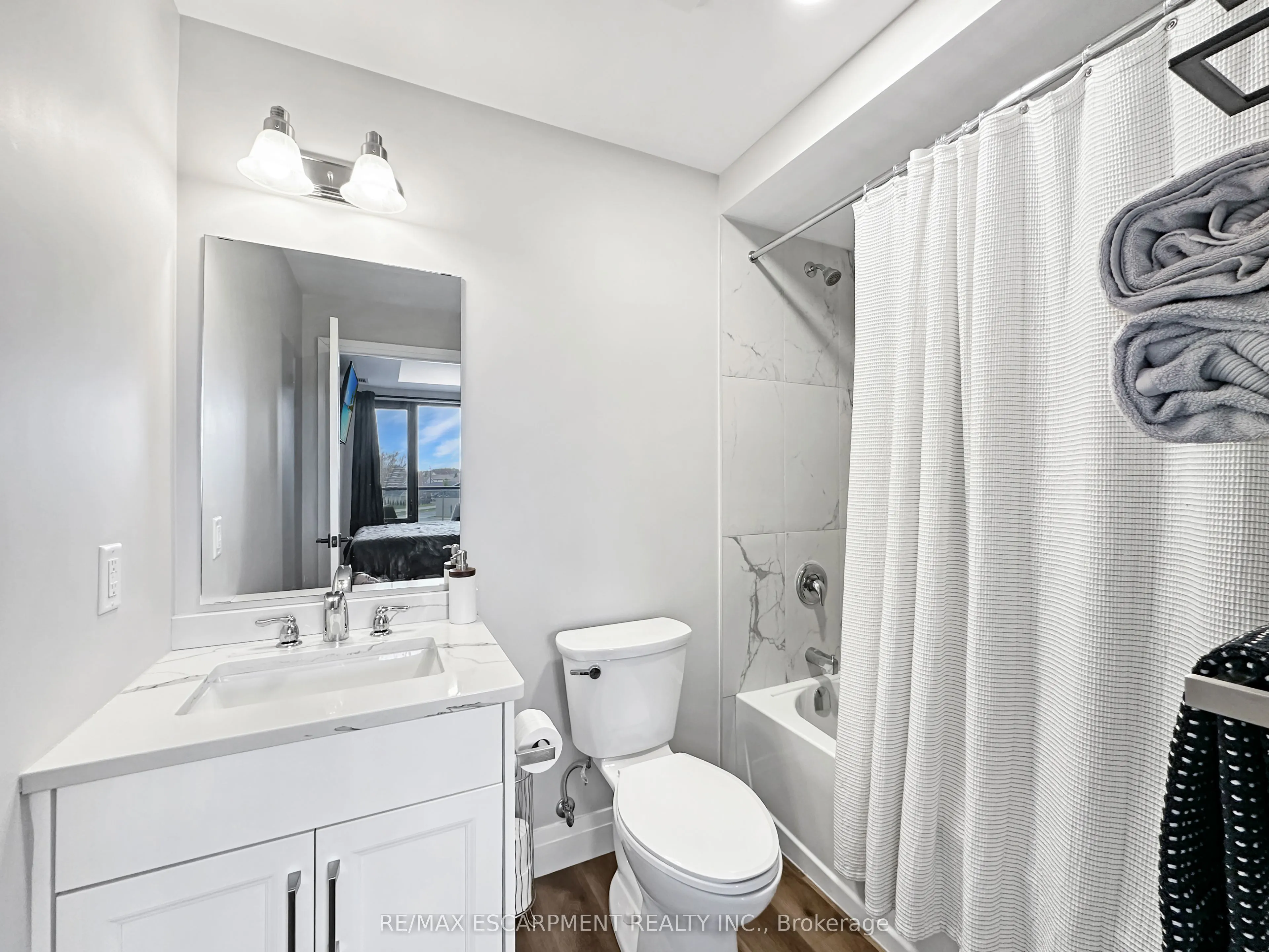 64 Main Street N, #309