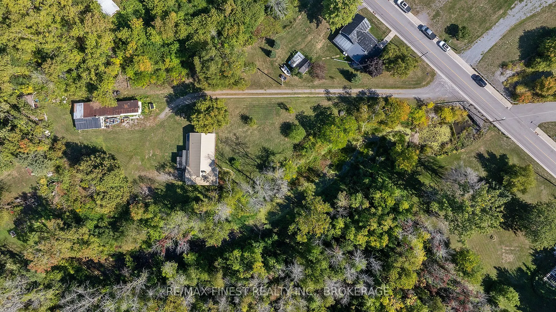 1523 Lake Road