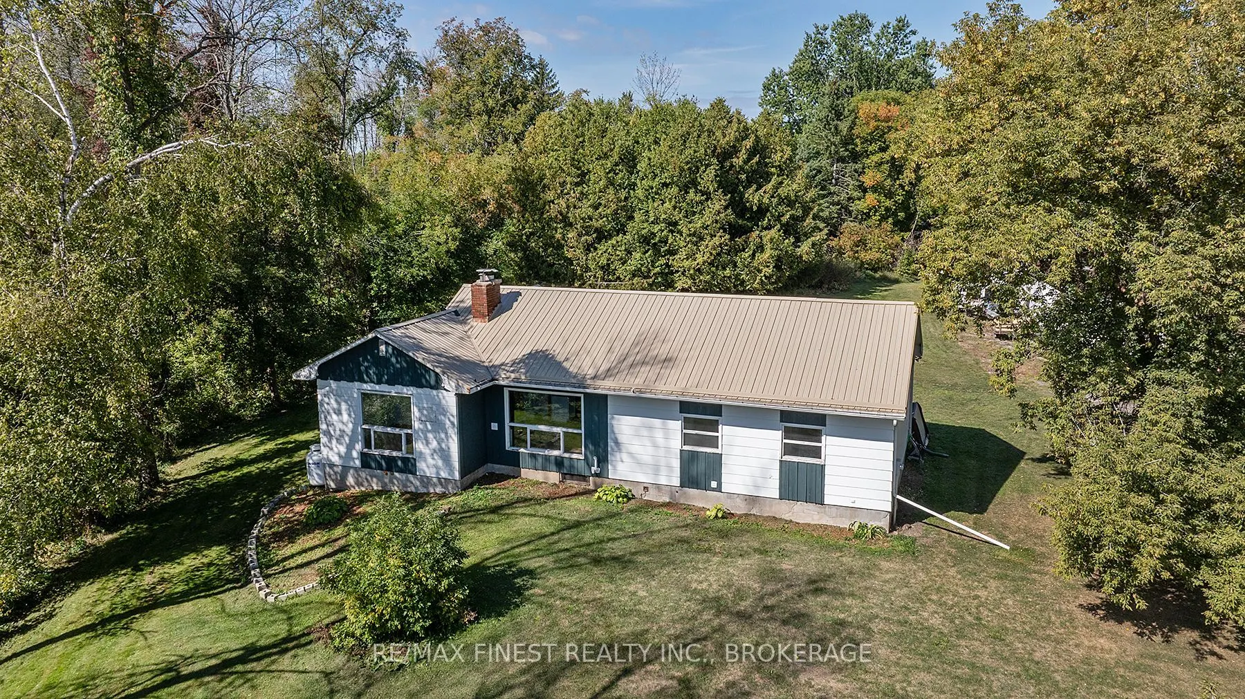 1523 Lake Road