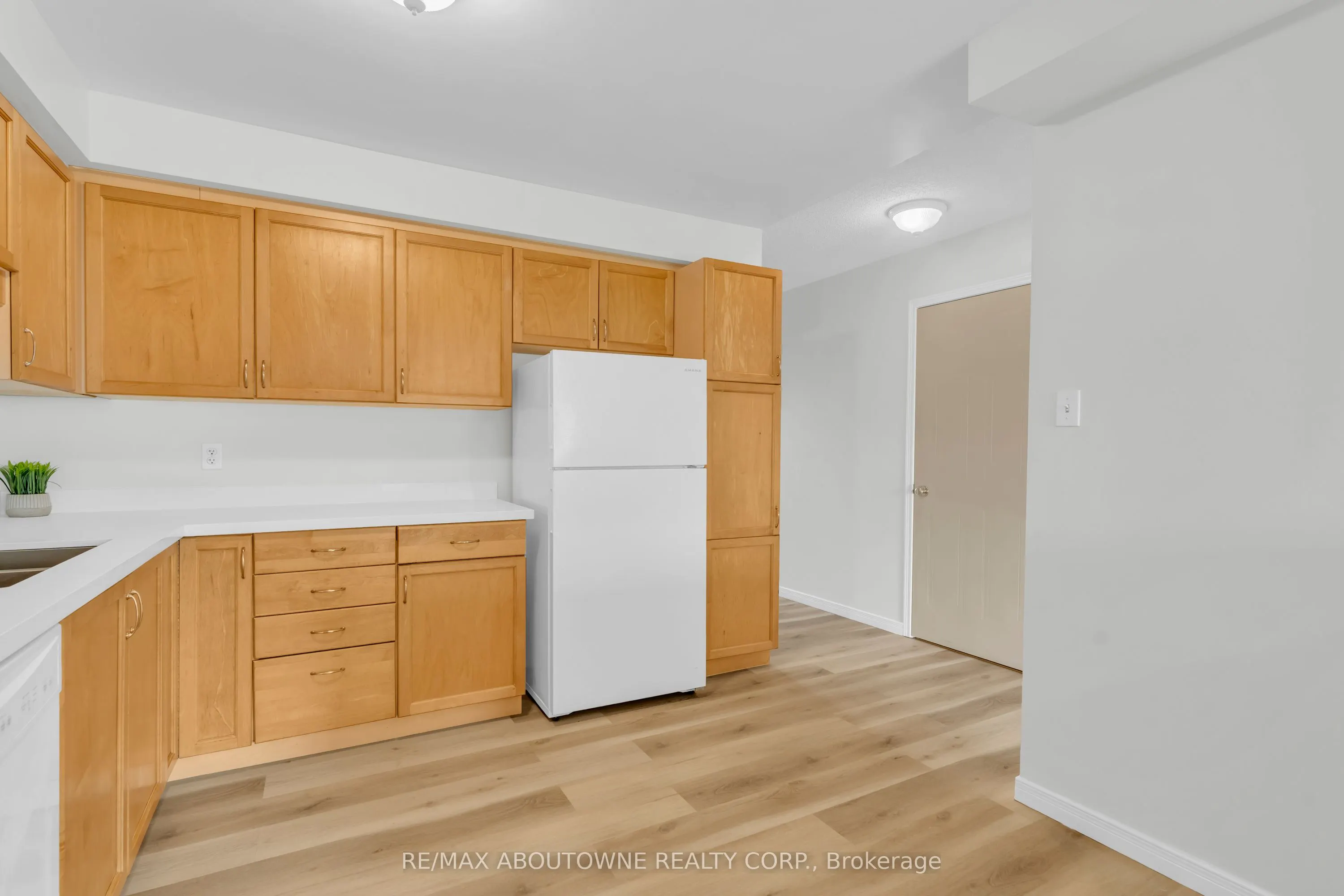 124 Gosling Gardens, #45