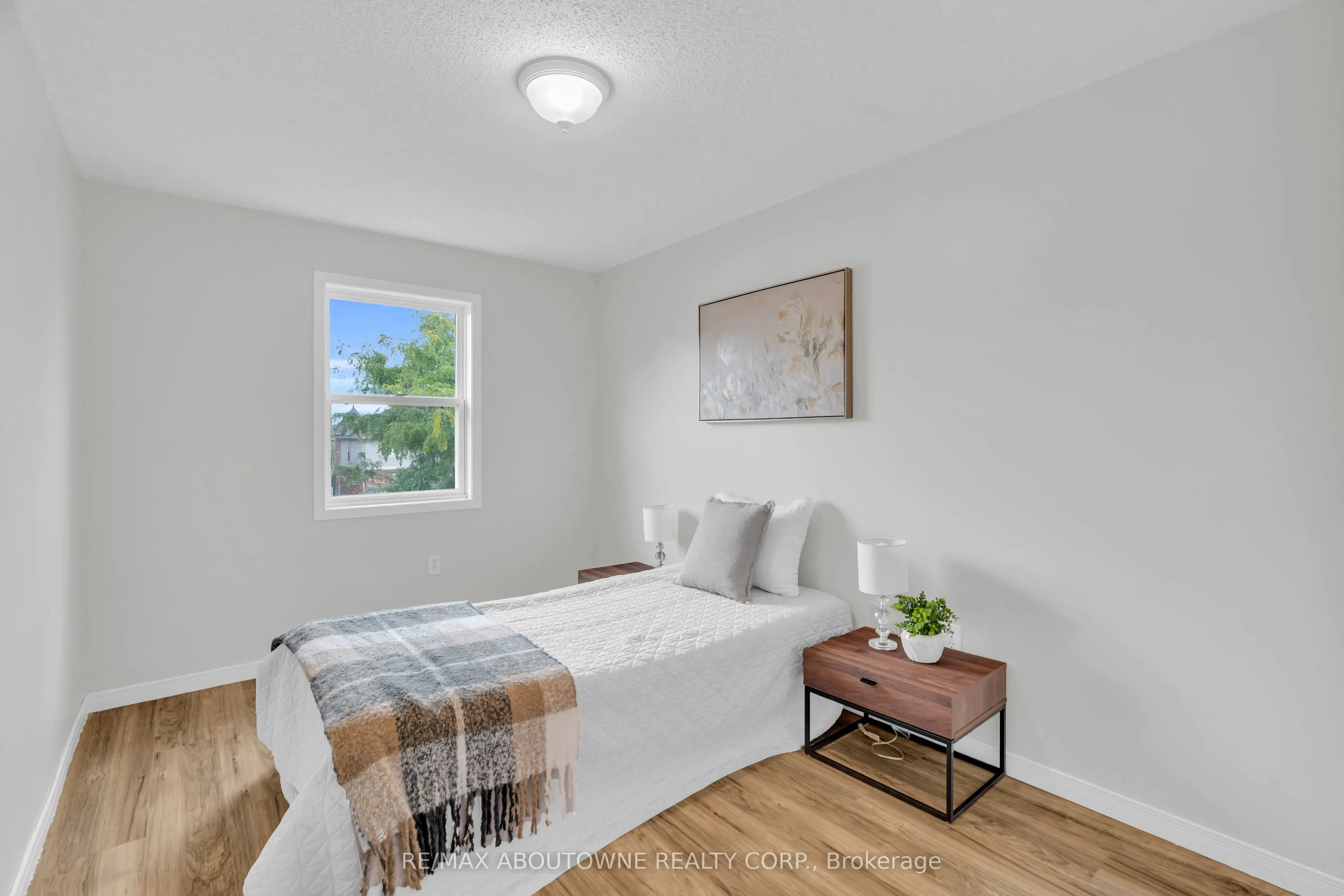 124 Gosling Gardens, #45
