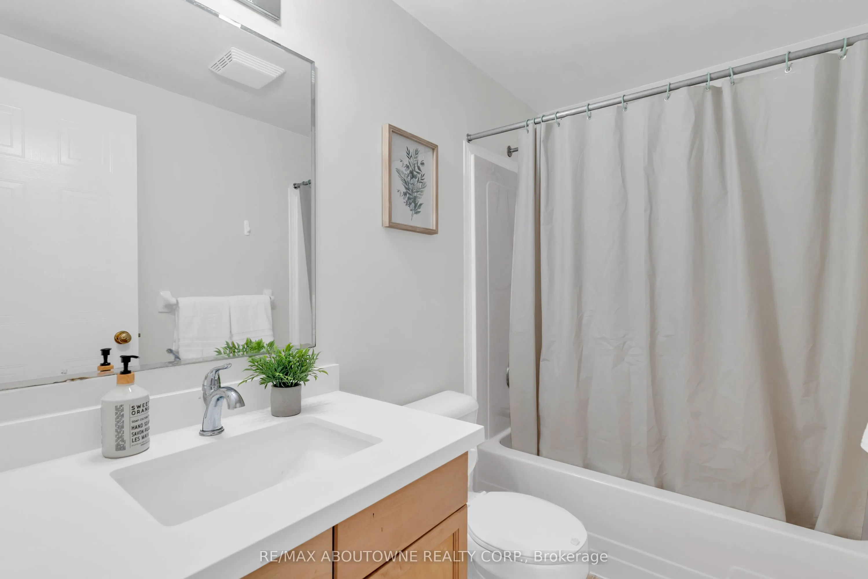 124 Gosling Gardens, #45
