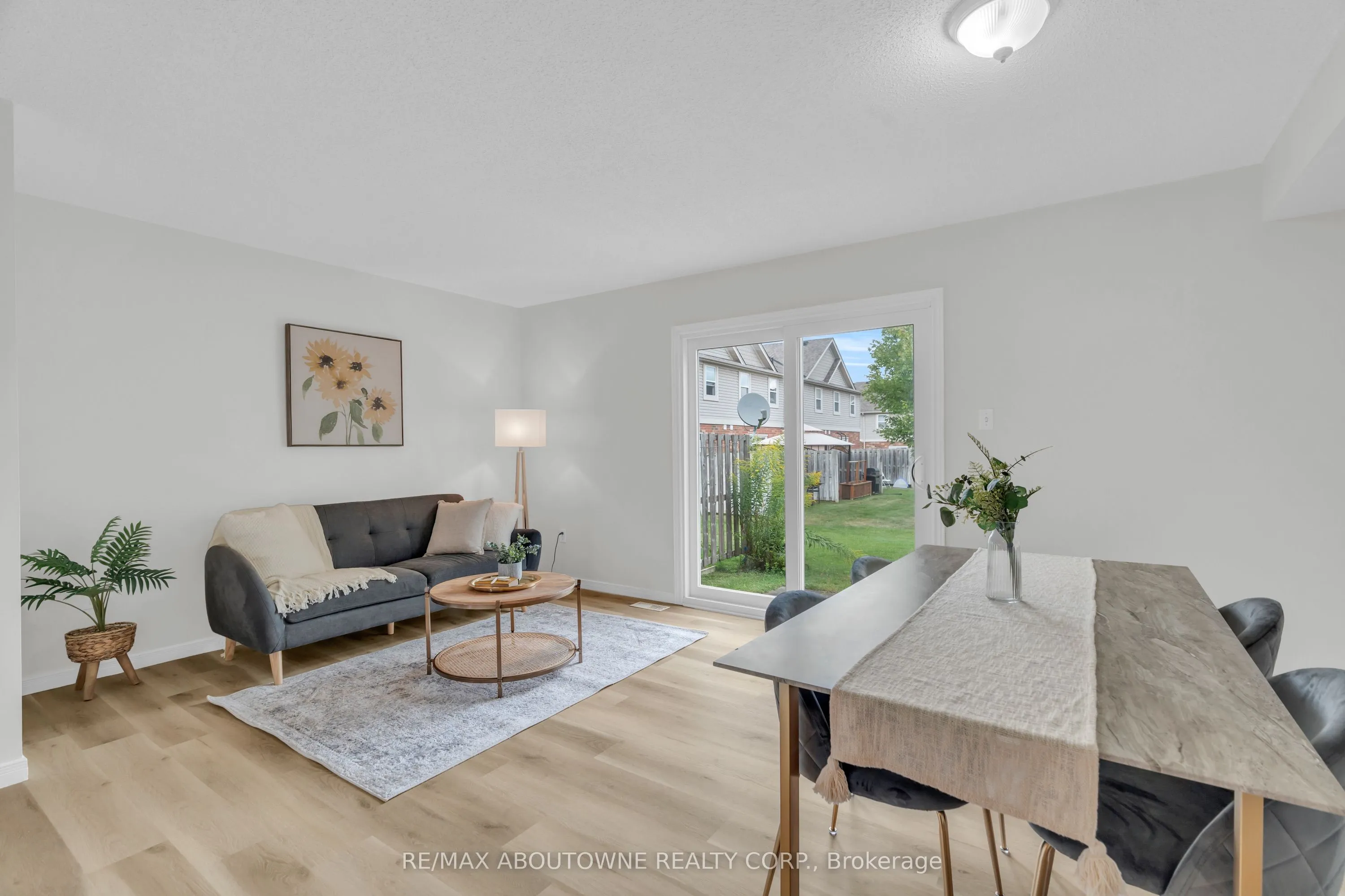 124 Gosling Gardens, #45