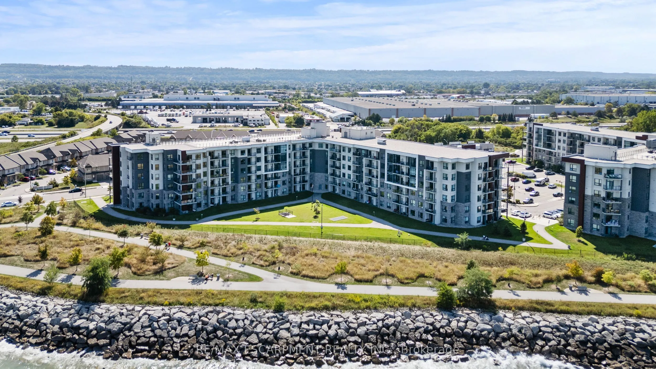 101 Shoreview Place, #301