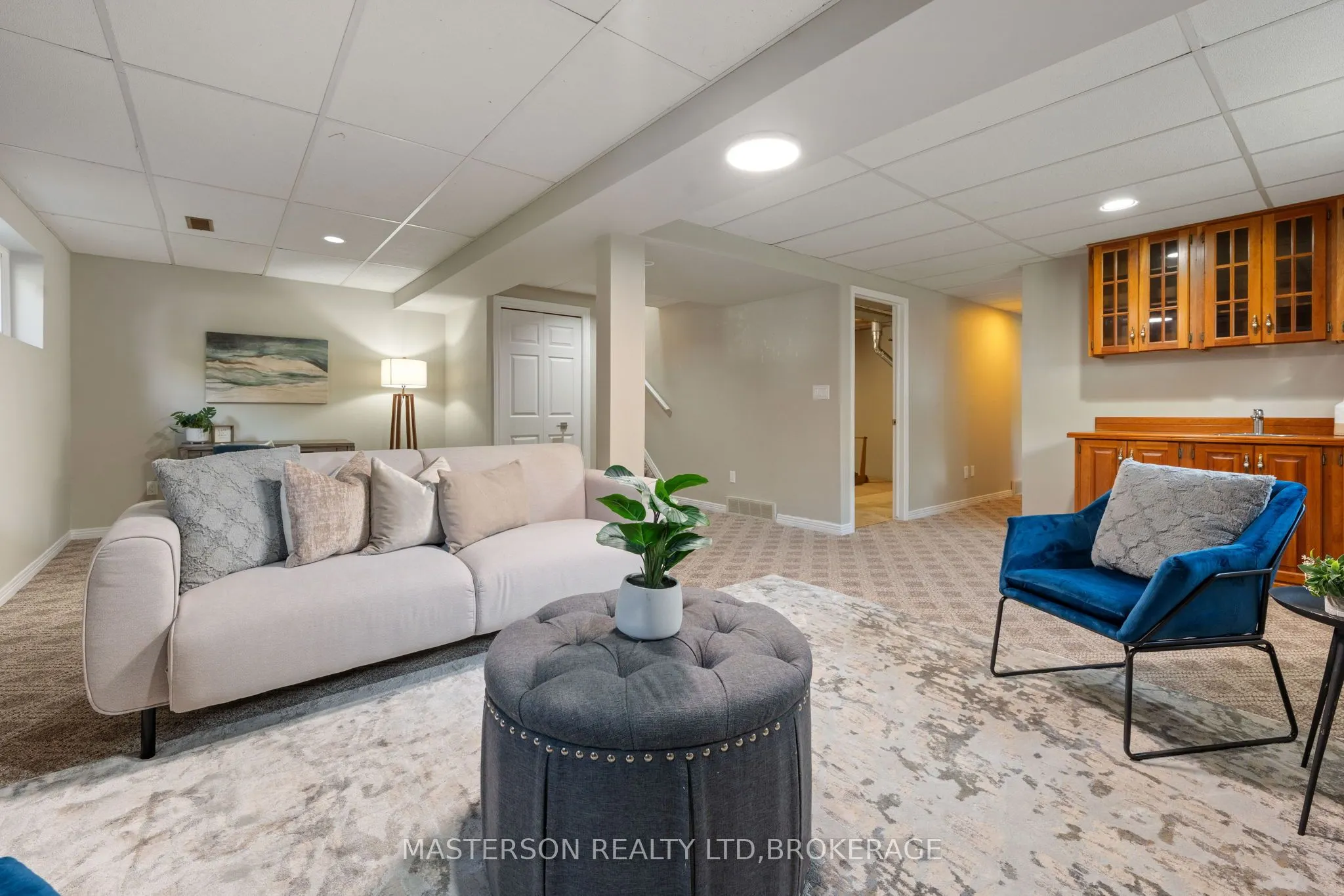 1 Cabot Court