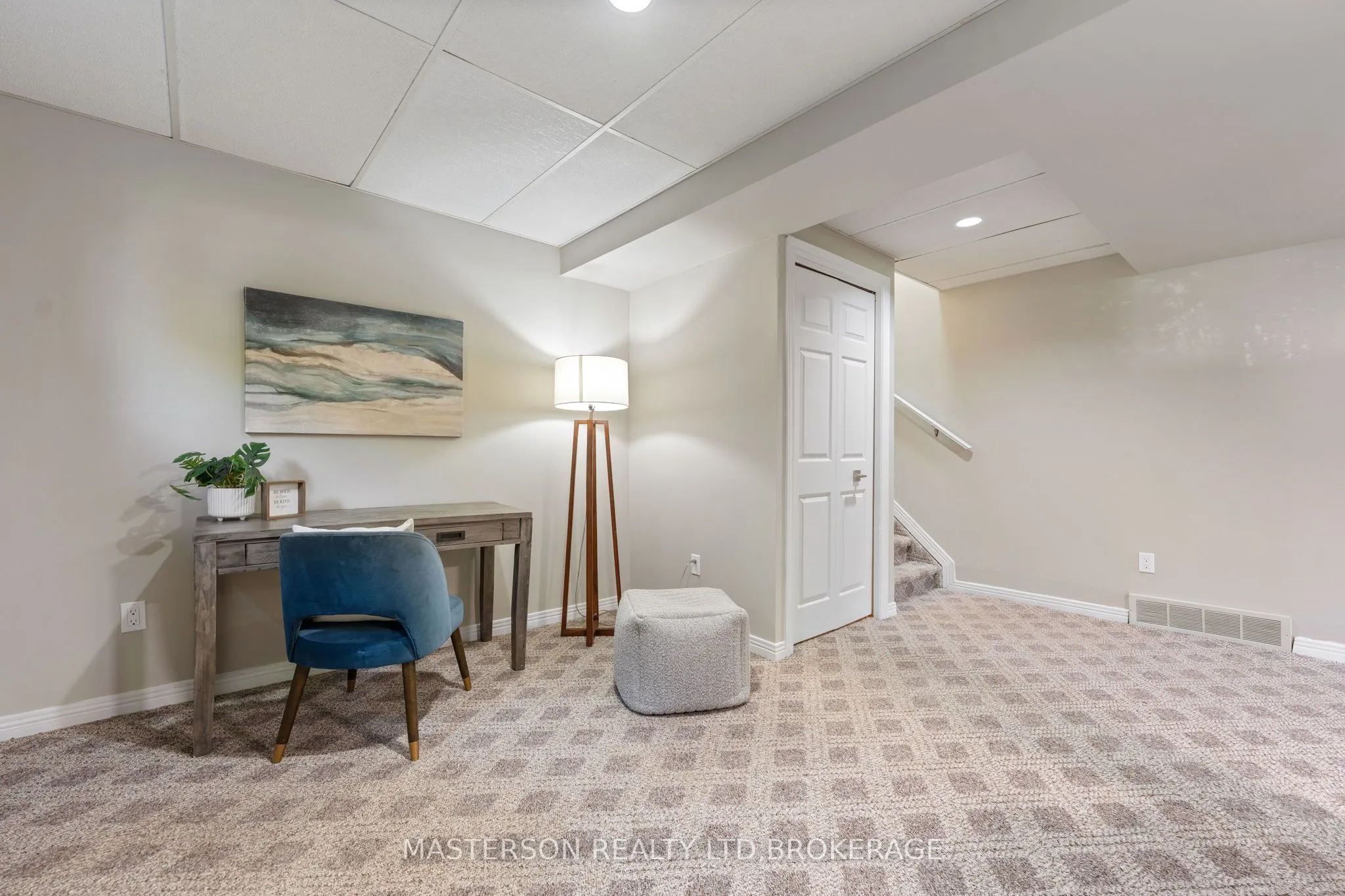 1 Cabot Court