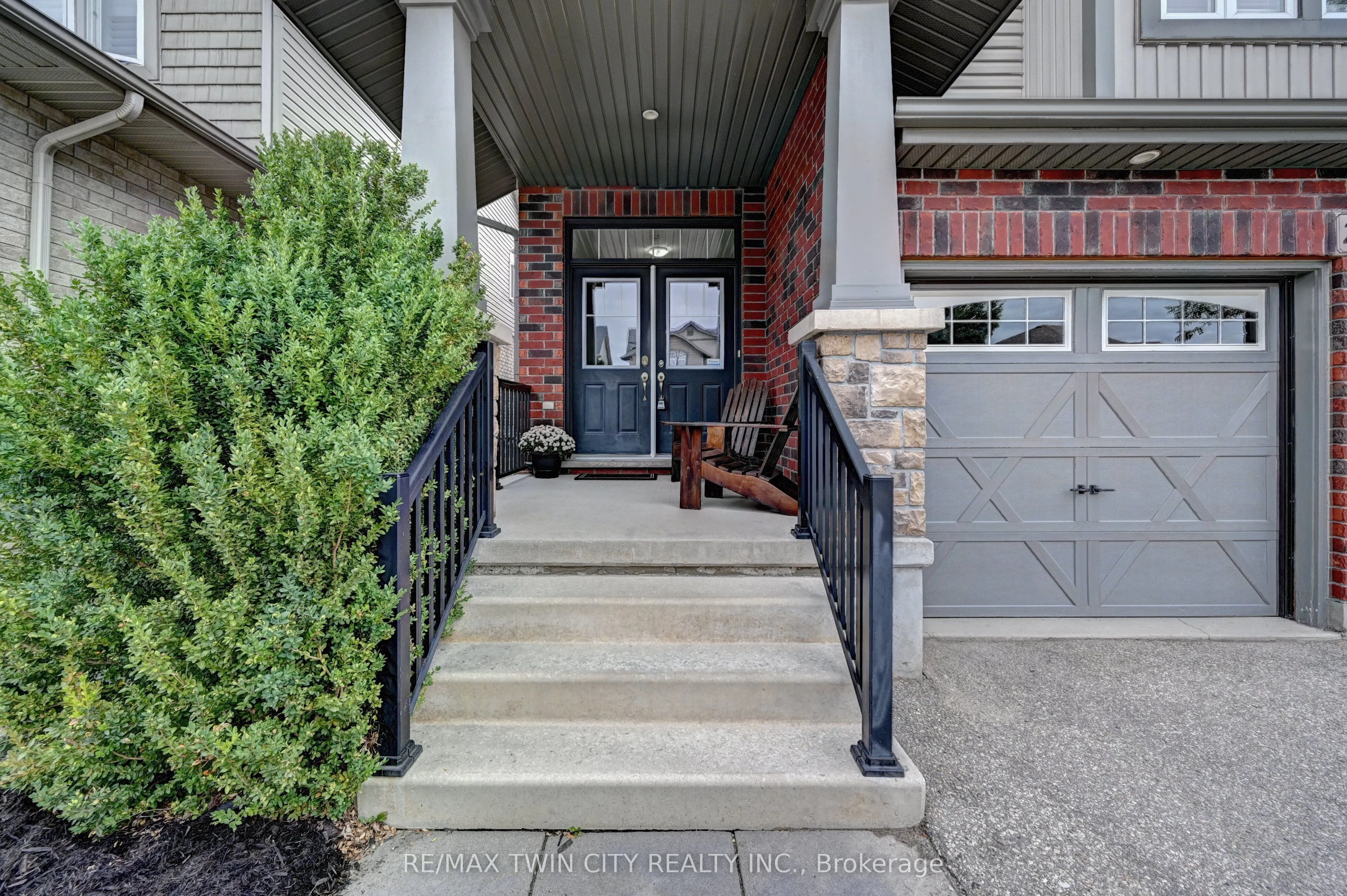 72 Helena Feasby Street