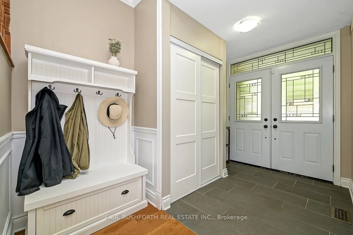34 Apple Creek Crescent