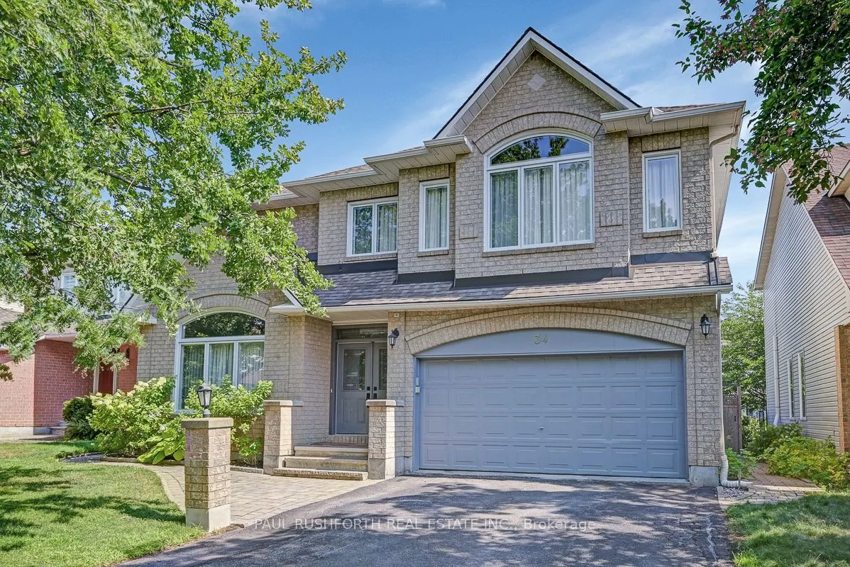 34 Apple Creek Crescent