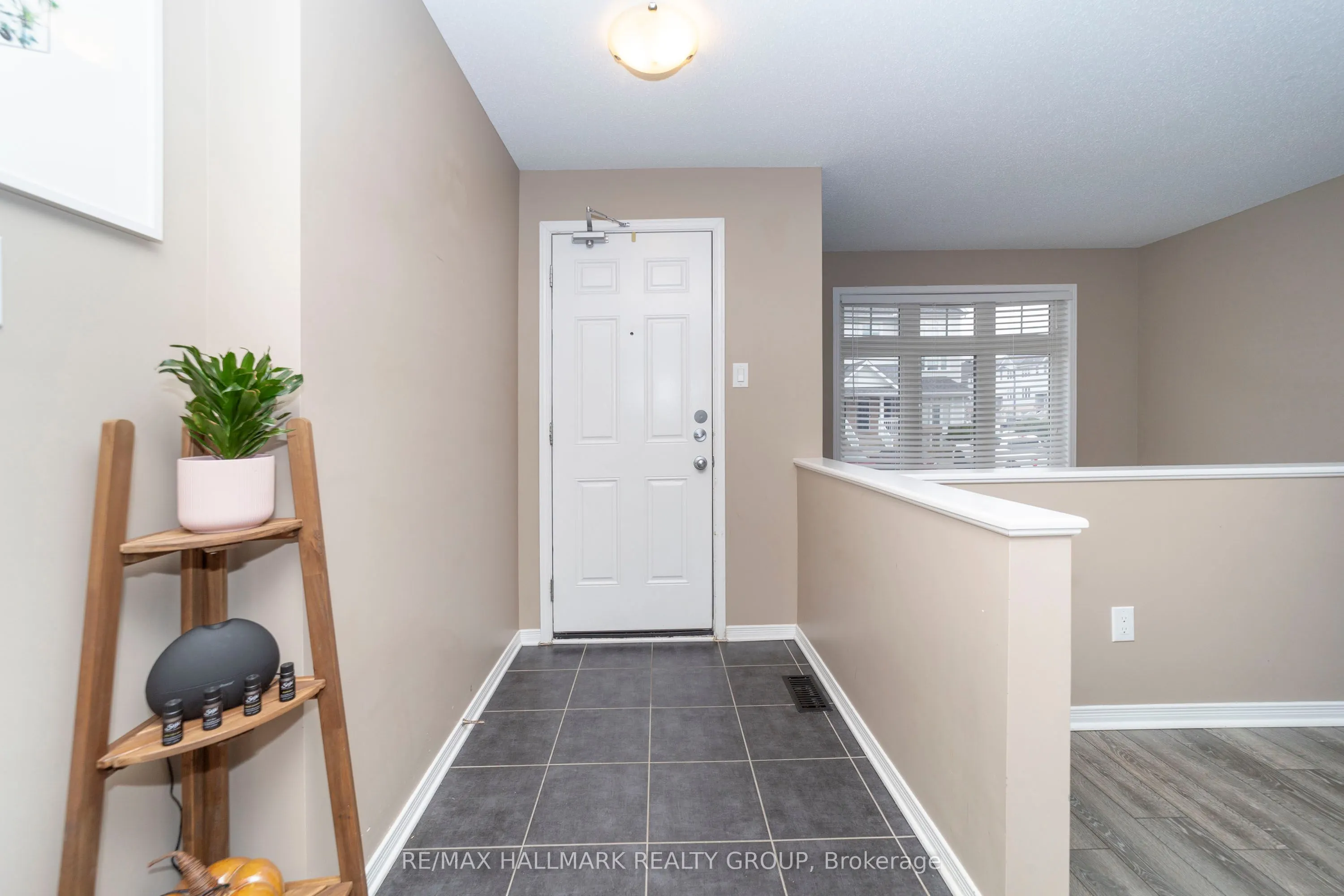 309 Galston Private