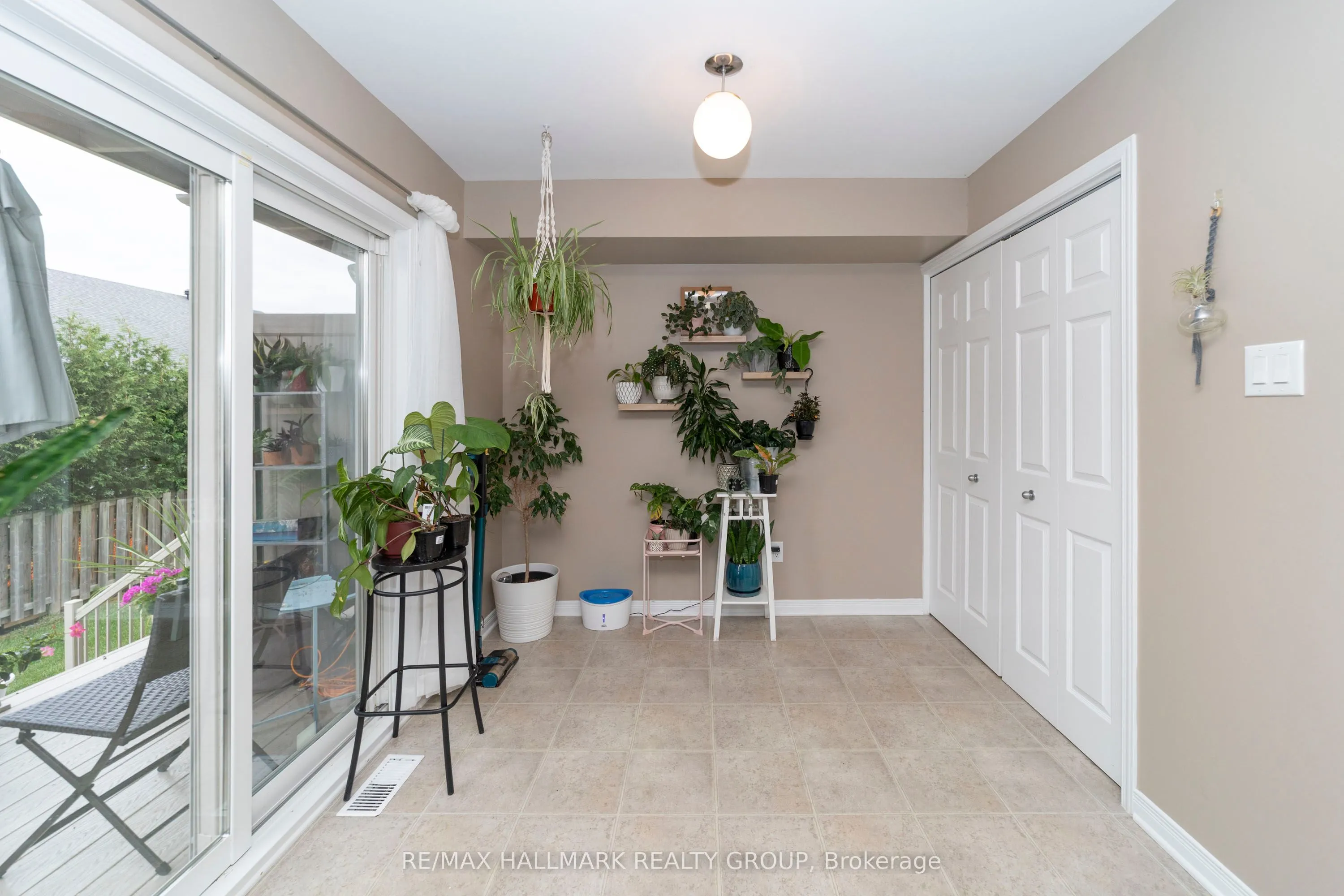 309 Galston Private