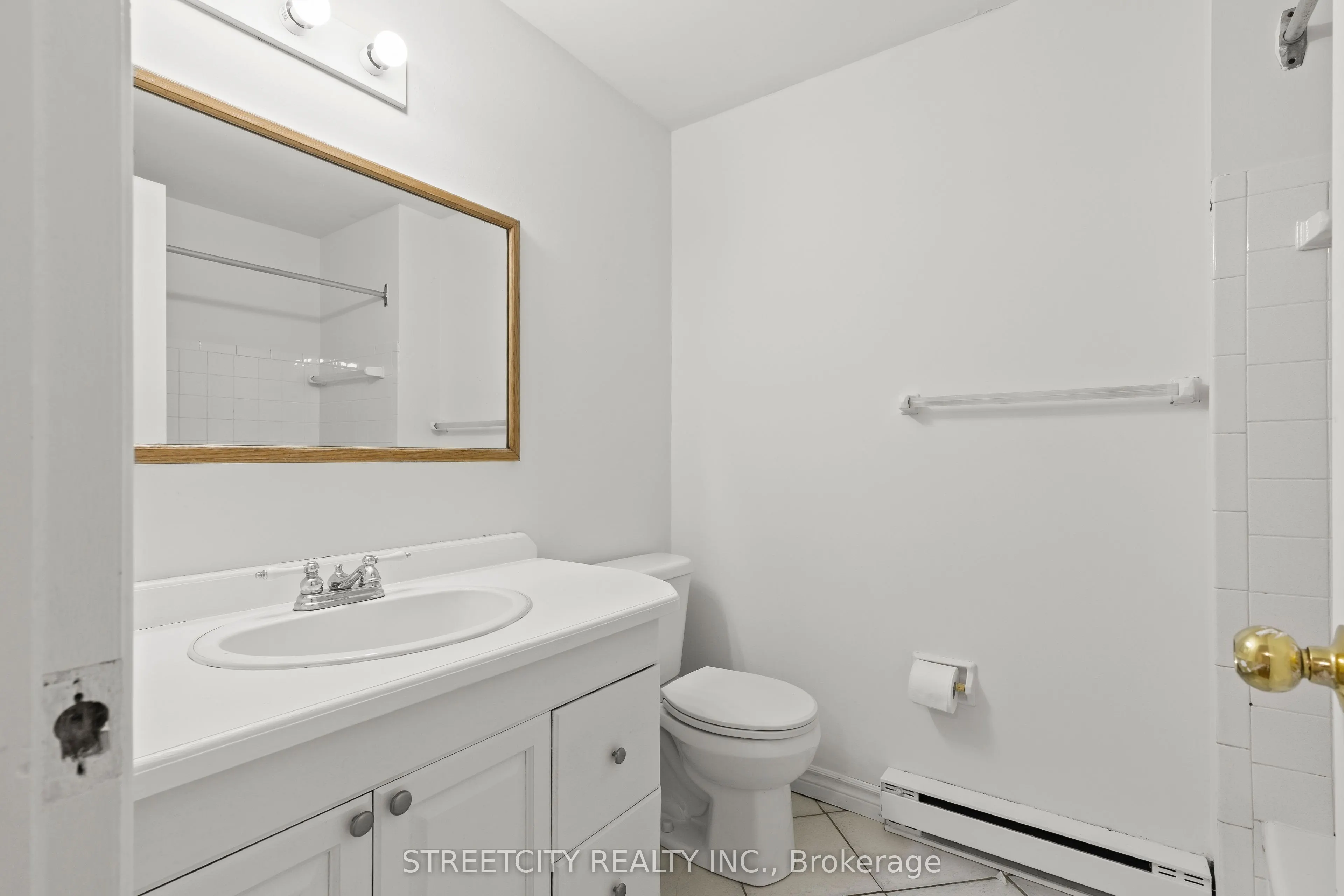 230 Clarke Road, #76