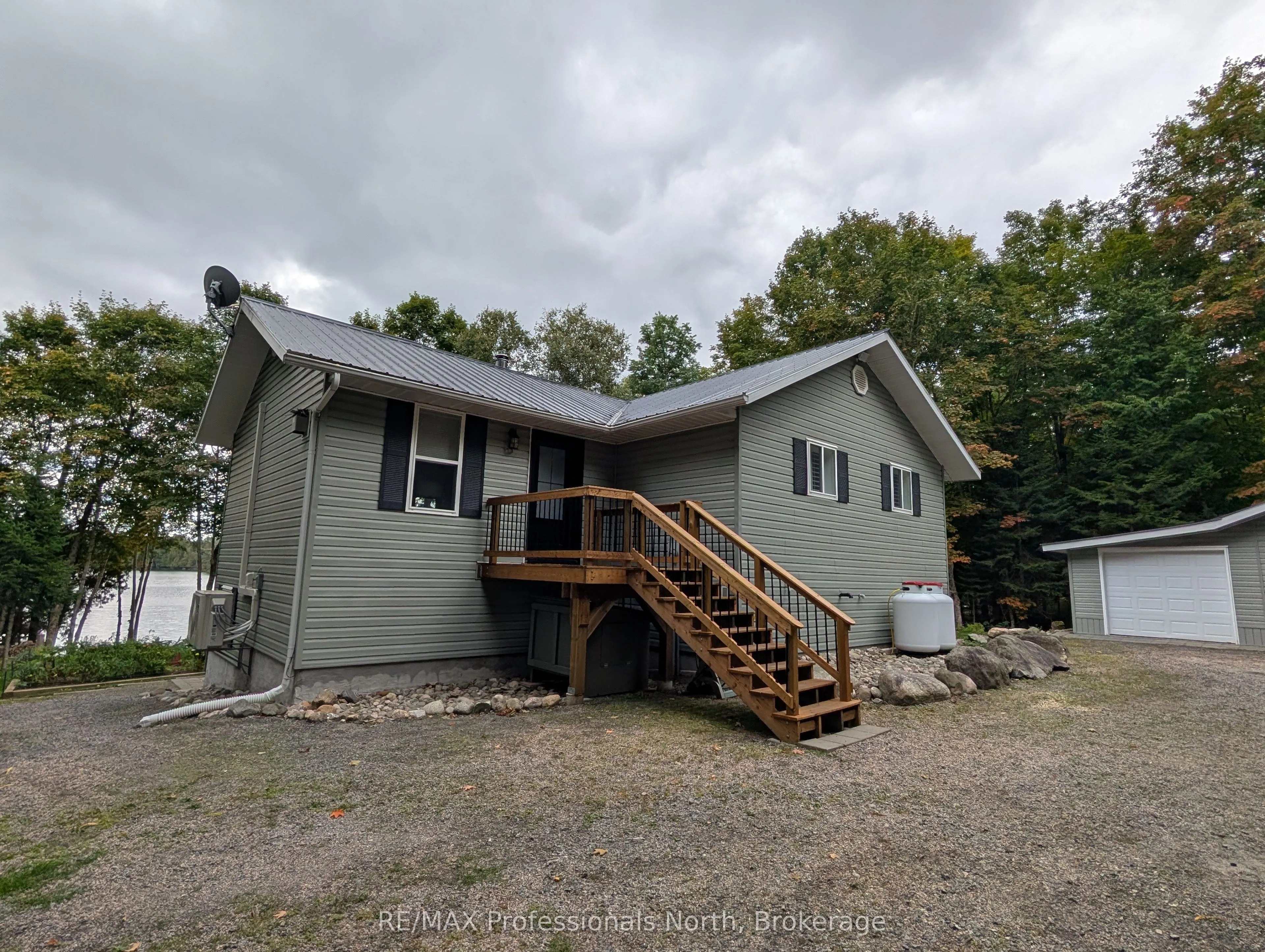 1173 SPRING LAKE Road