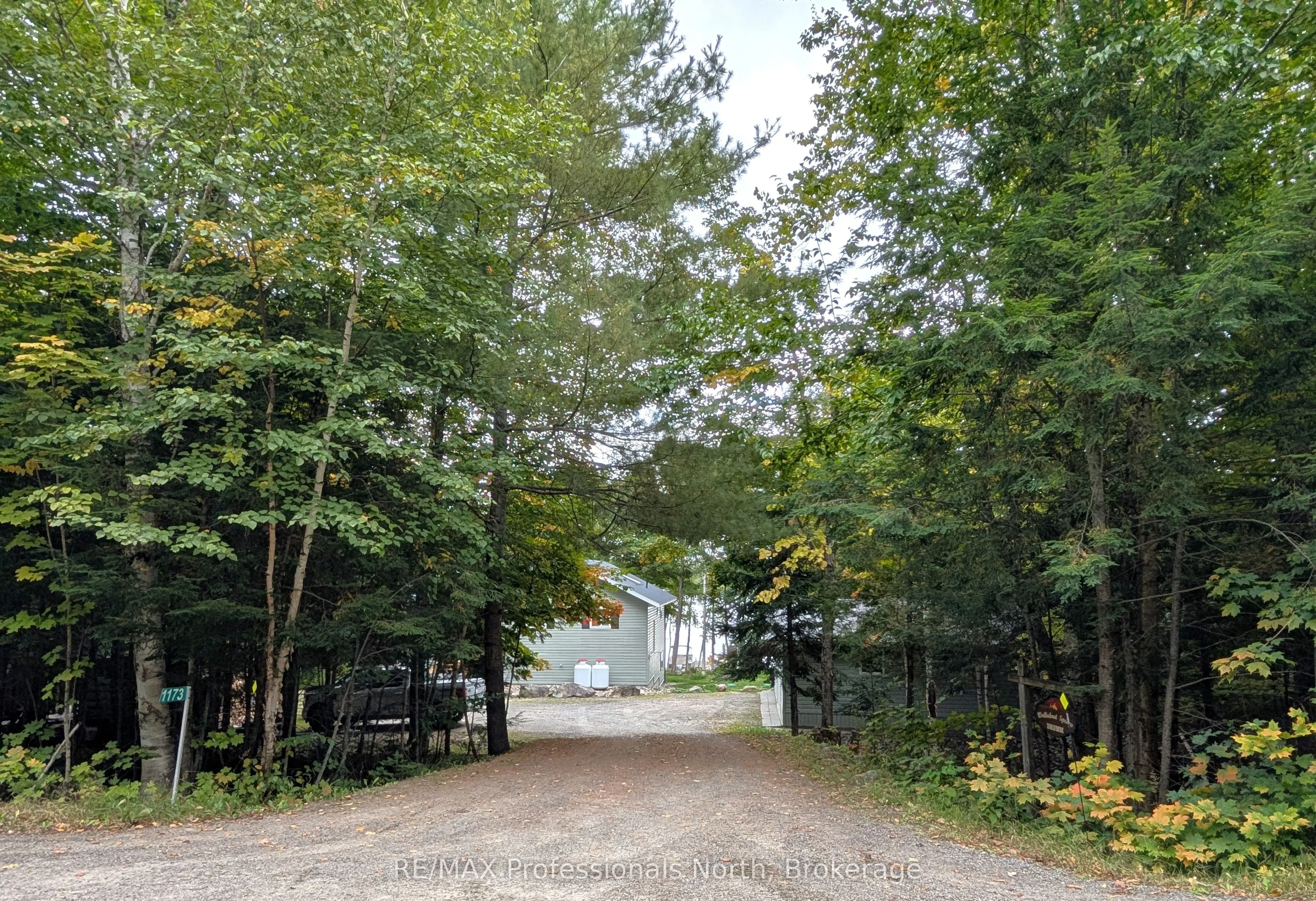 1173 SPRING LAKE Road
