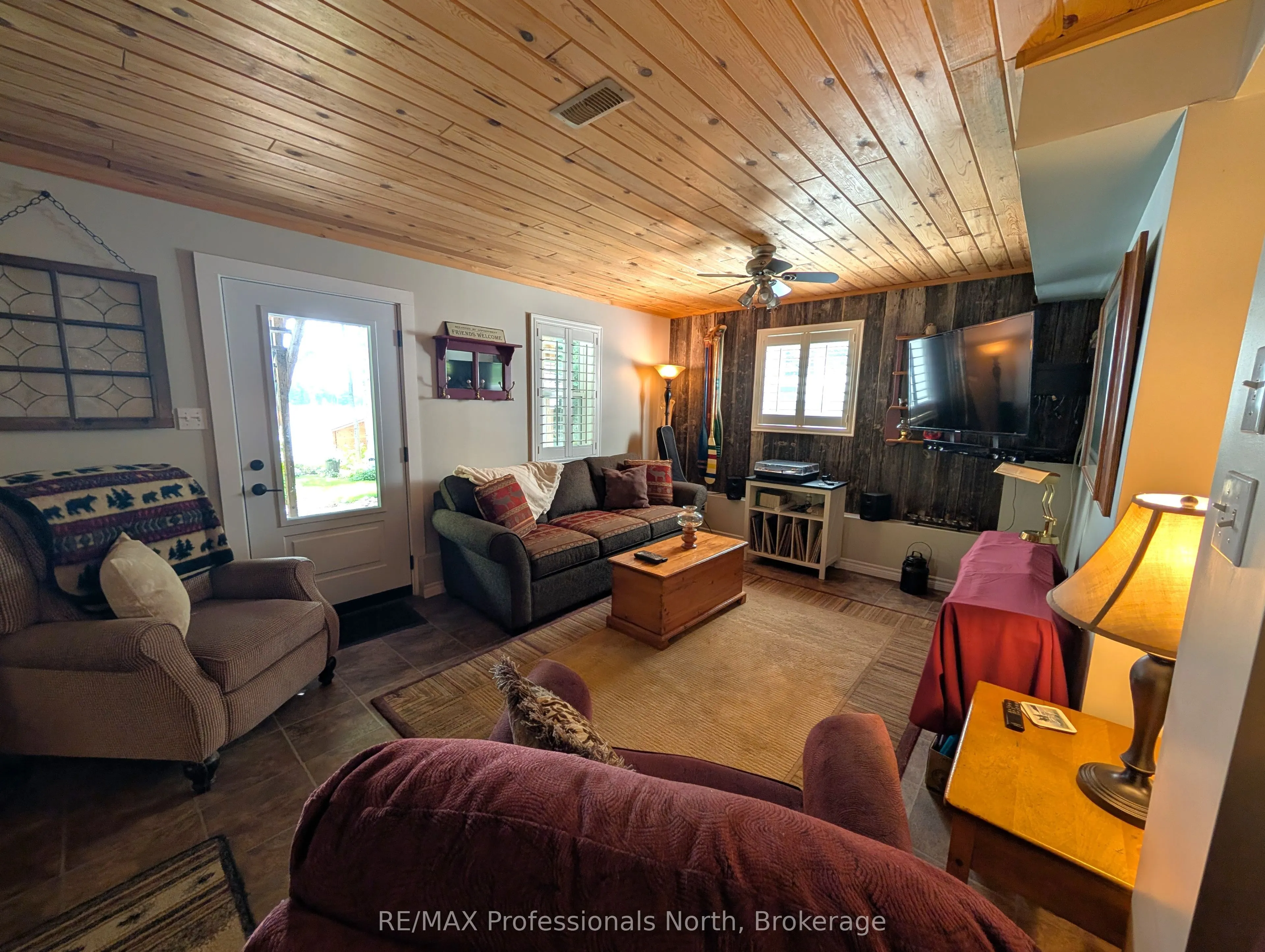 1173 SPRING LAKE Road