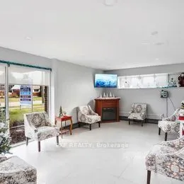 579 Clare Avenue, #508