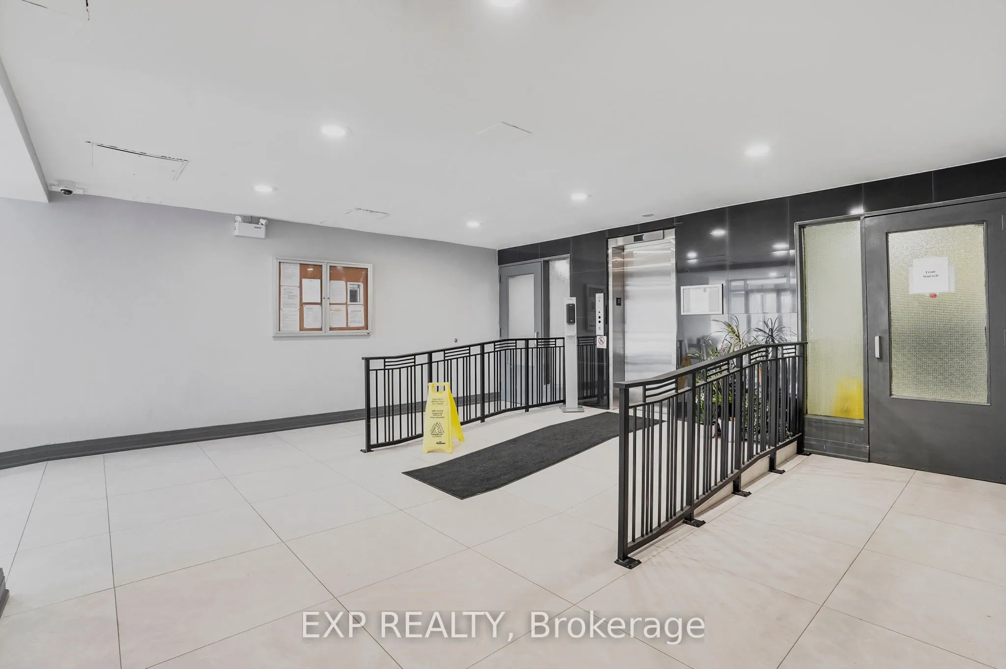 579 Clare Avenue, #508