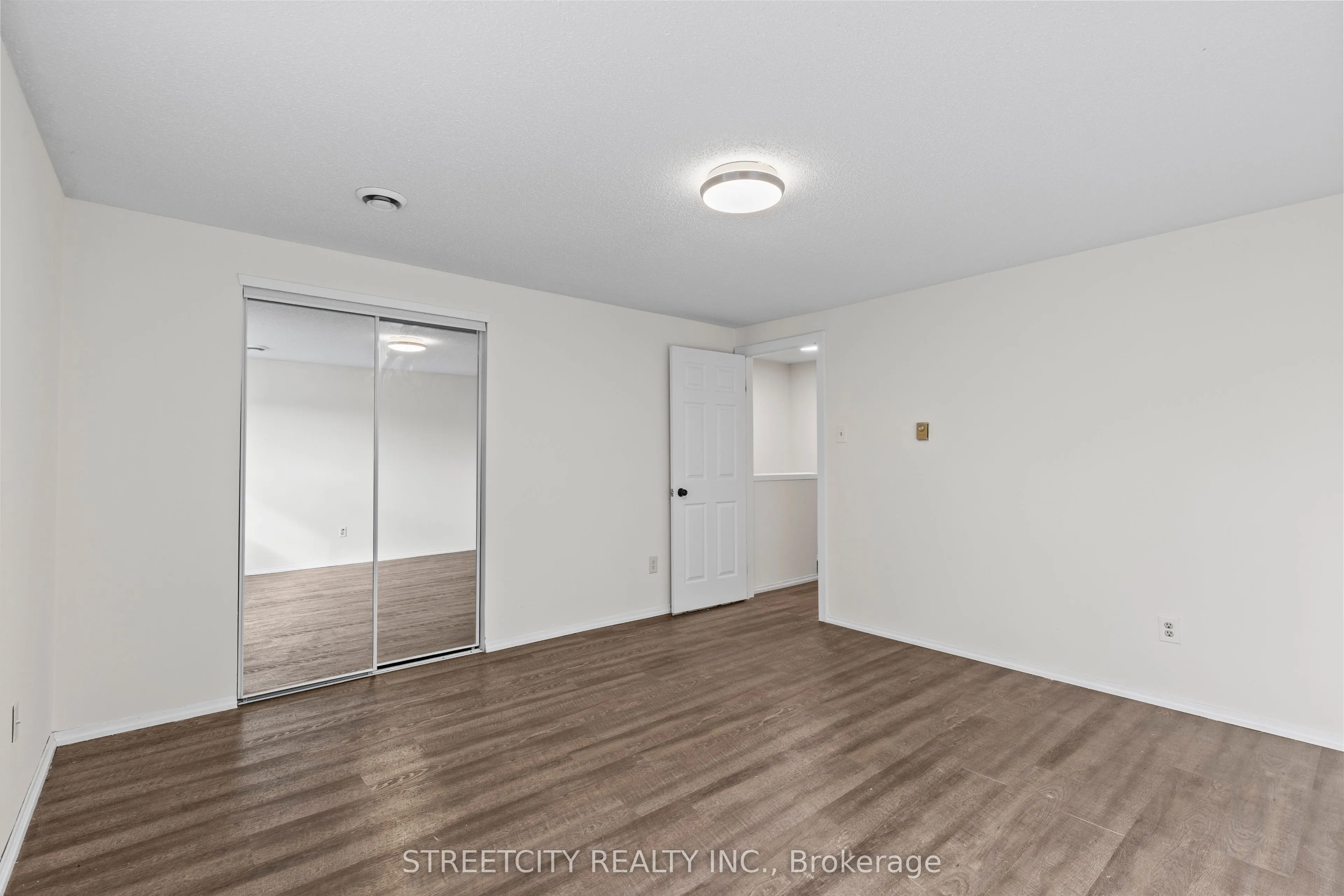 577 Third Street, #36