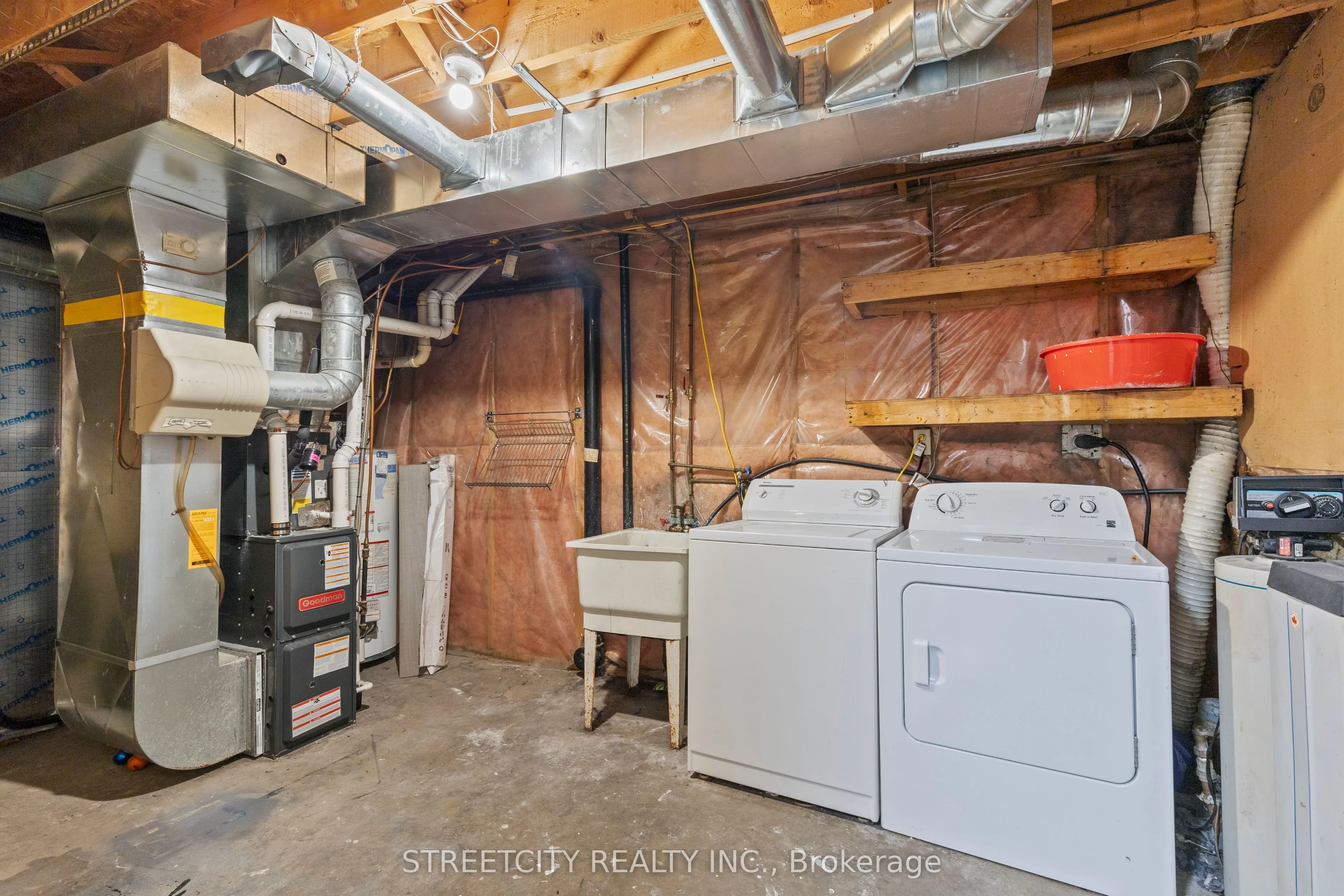 577 Third Street, #36