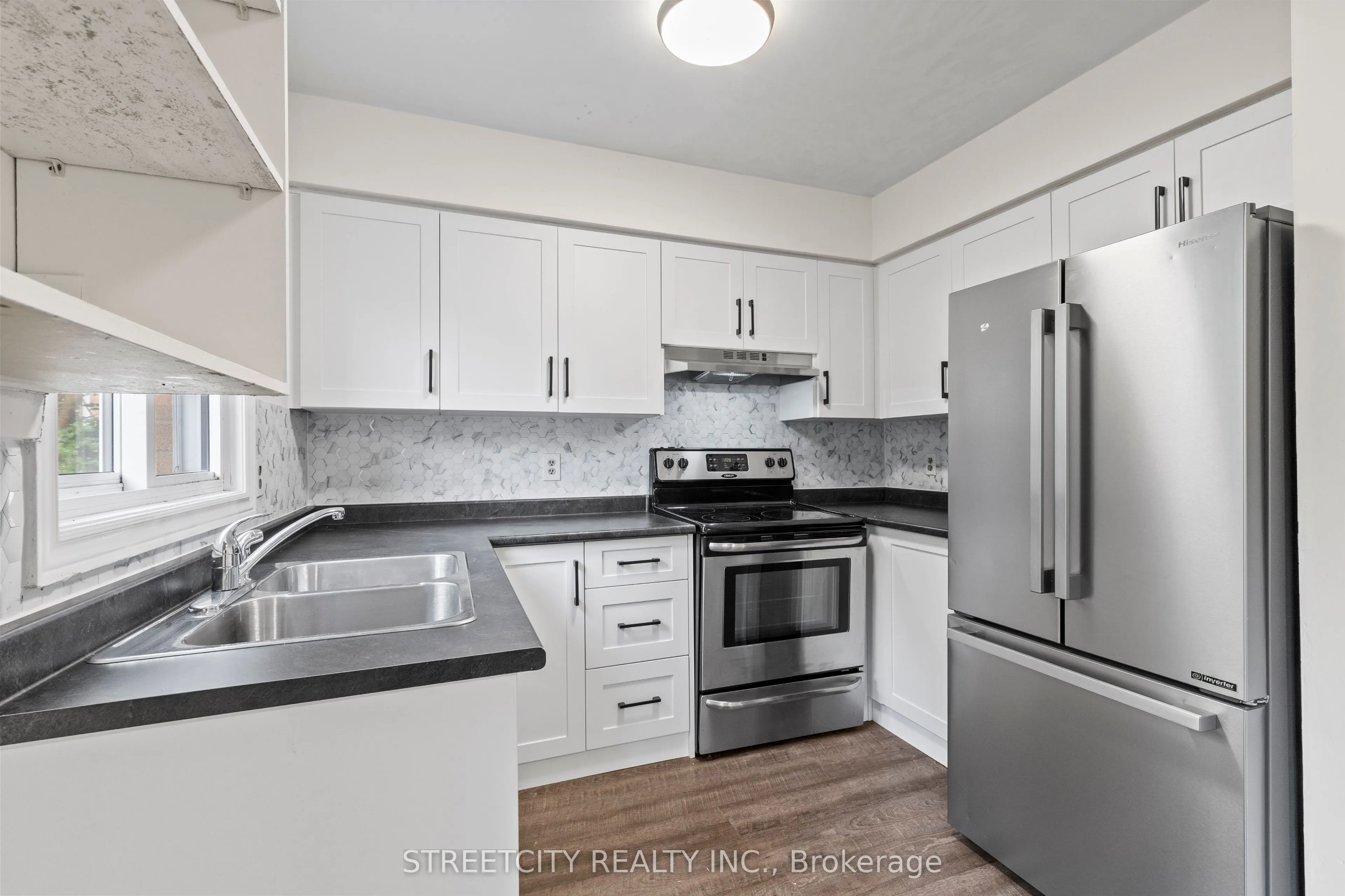 577 Third Street, #36