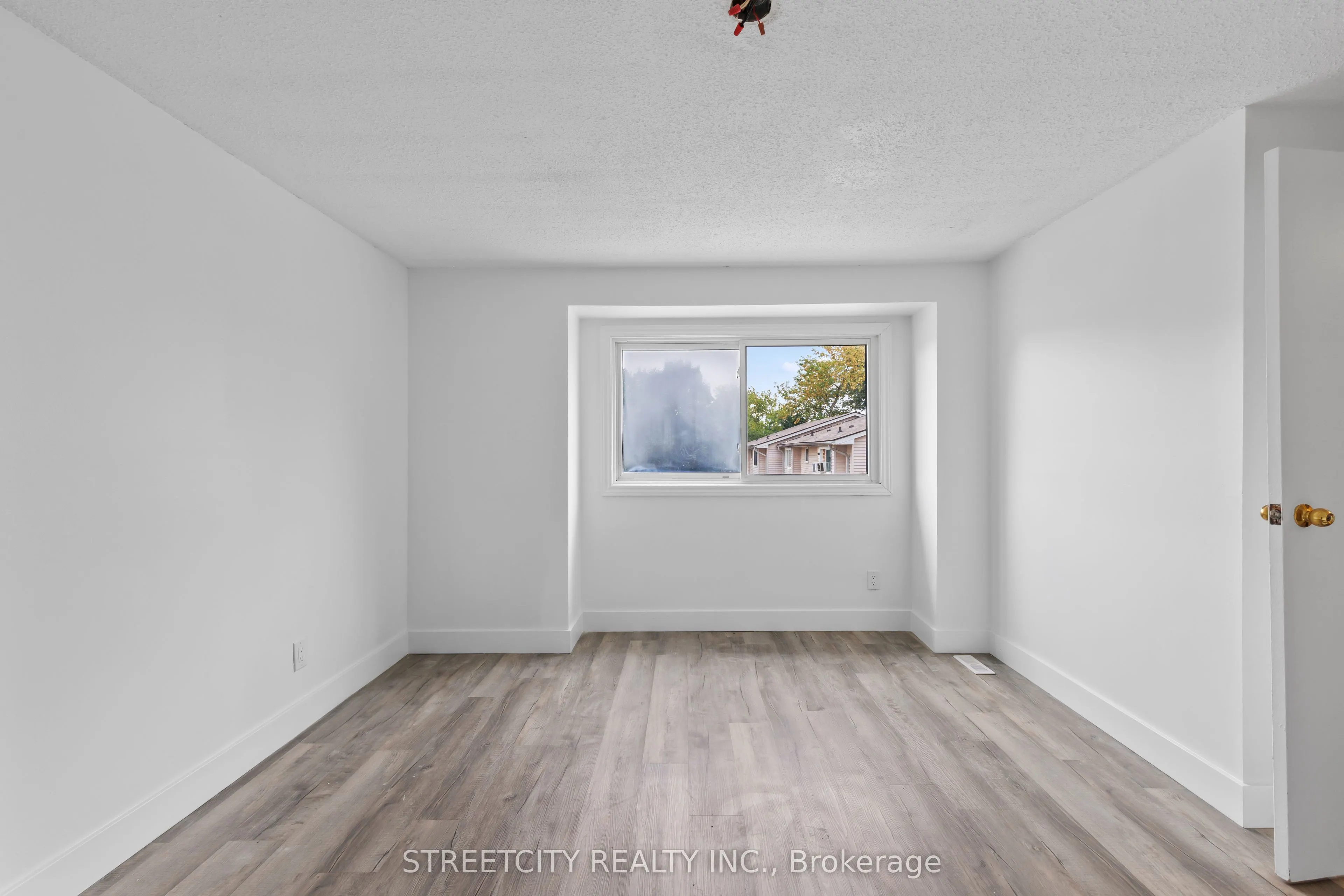 550 Second Street, #59