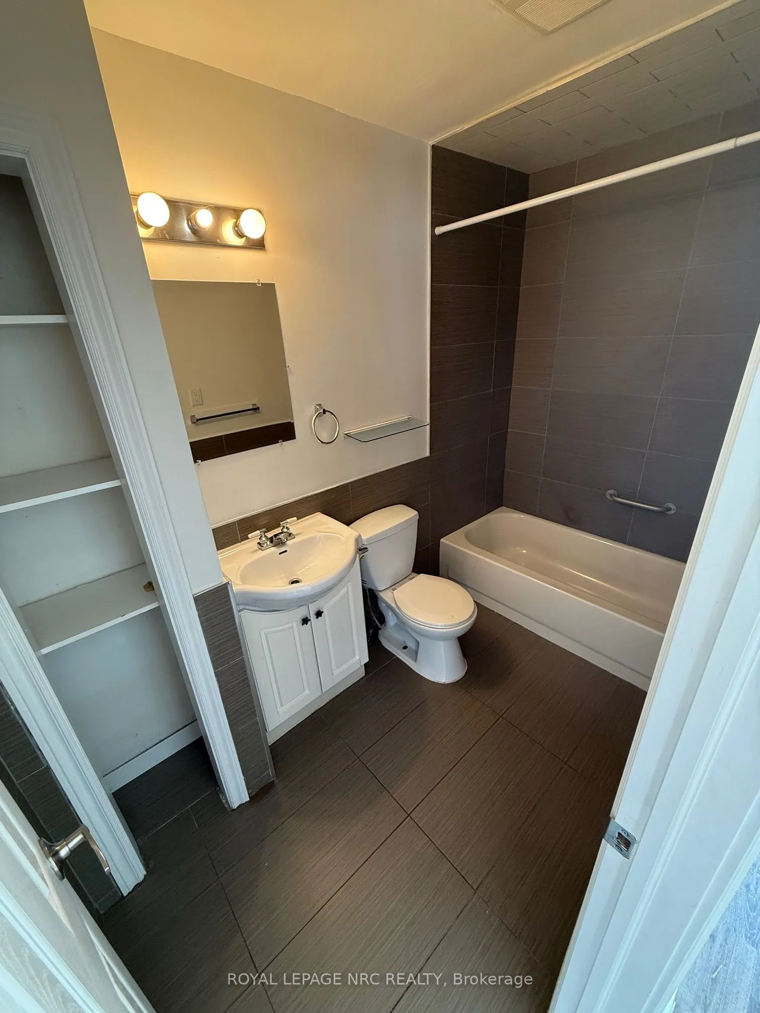 72 Hartzel Road, #2