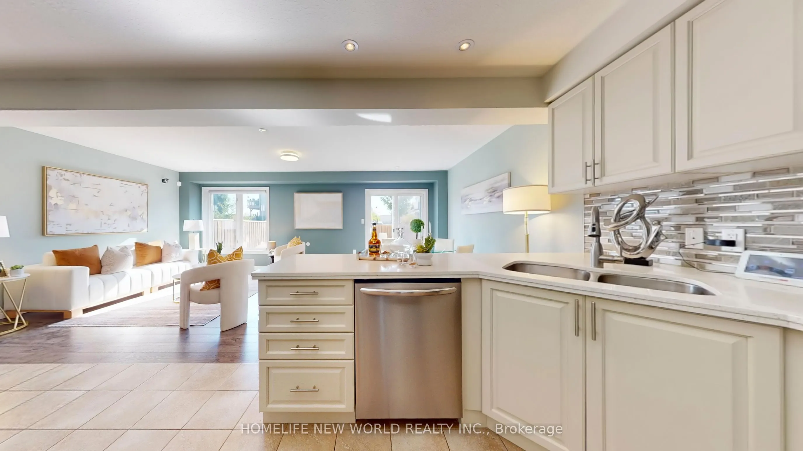 103 Charleswood Crescent